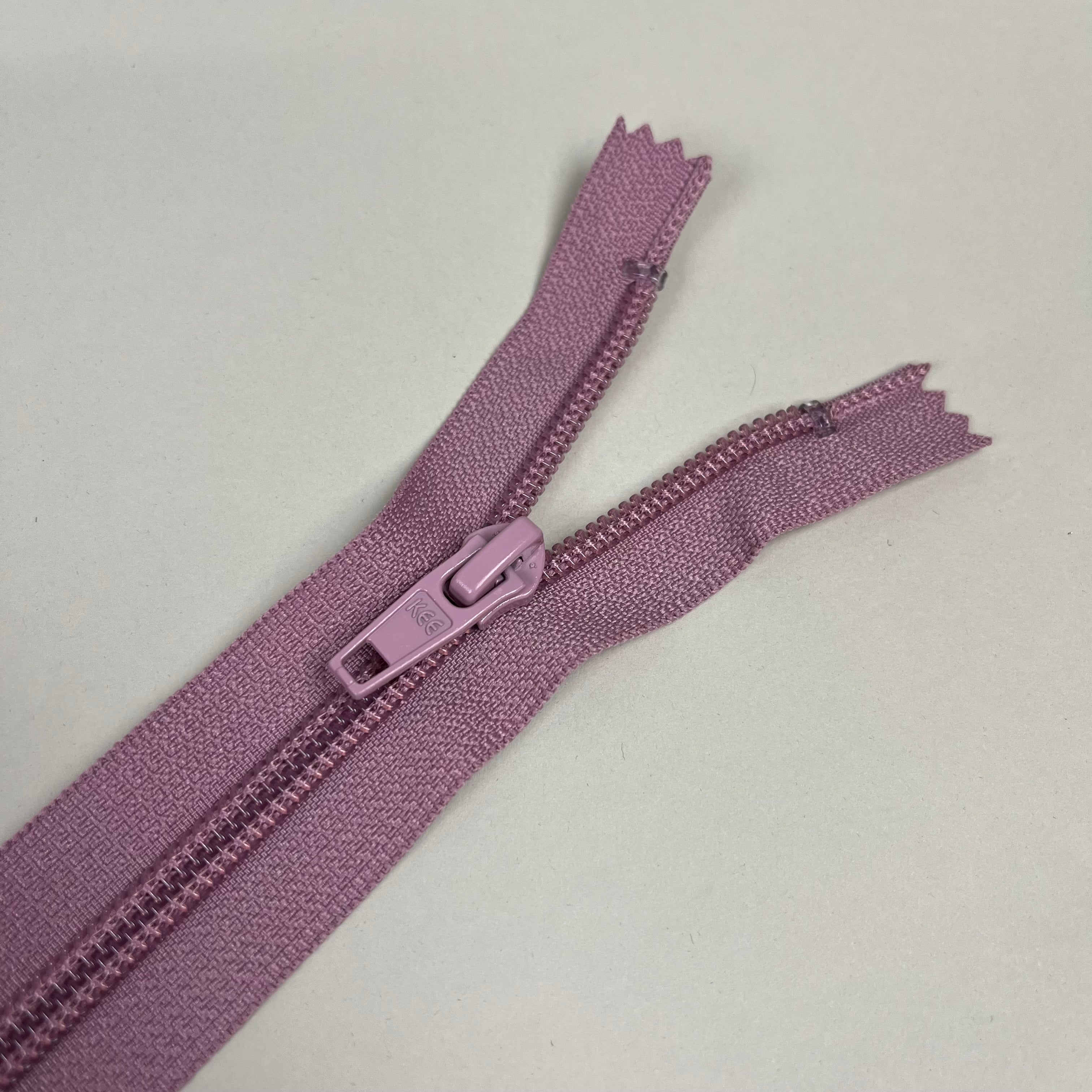 Closed-End Nylon Coil Zipper - Pink Mauve 20" (NZP0323)