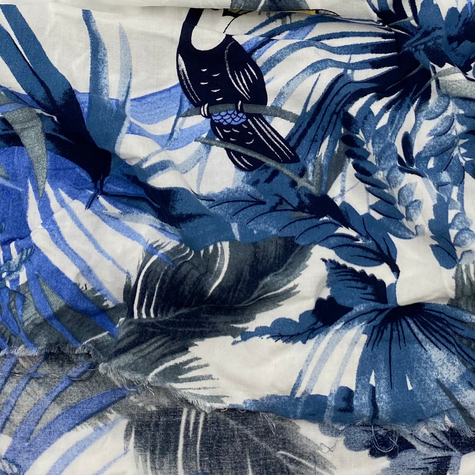 Rayon Dress Weight - Blue Toucan (WDW3359)