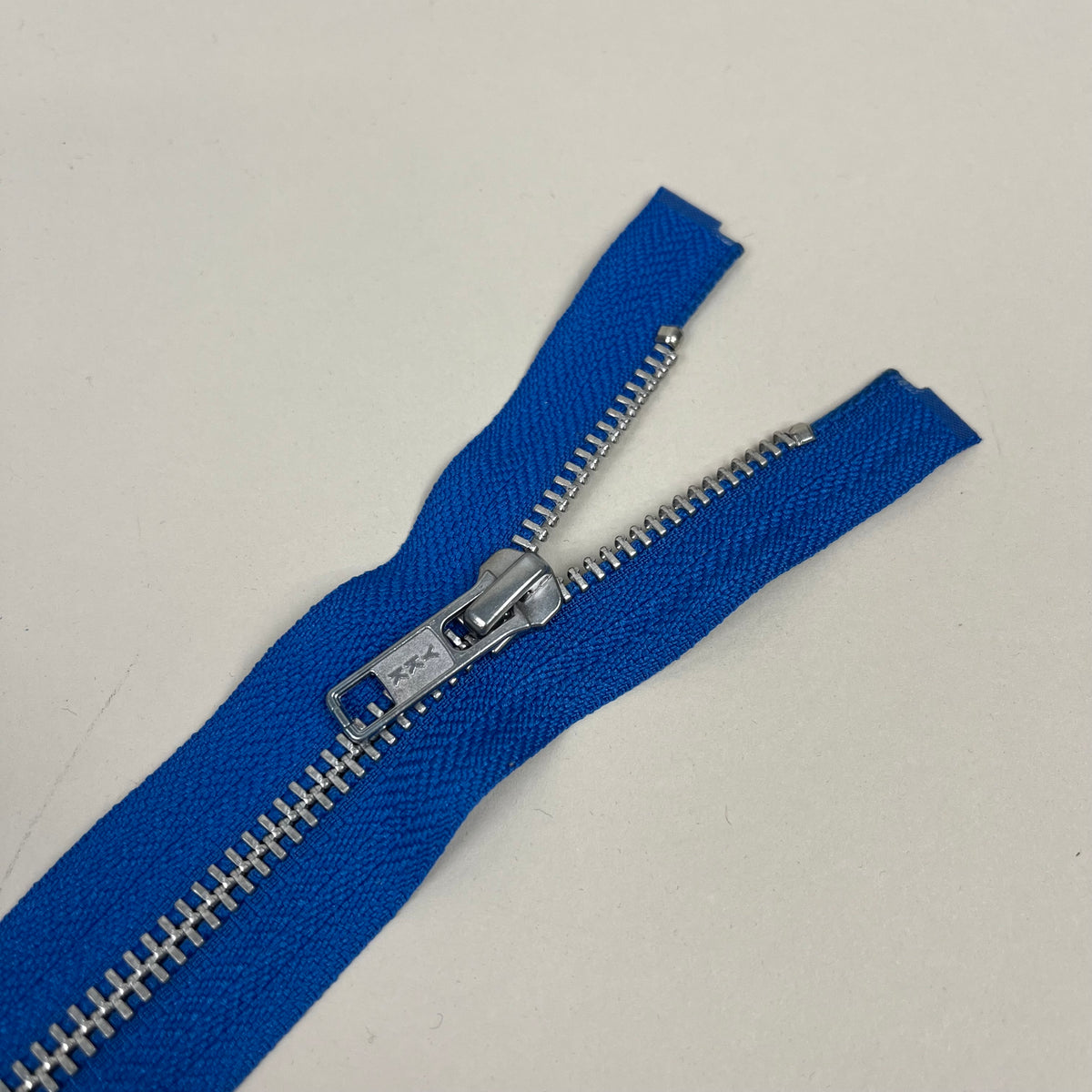 5 Separating Metal Zippers - Cobalt & Silver 26.5" (NZP0526)