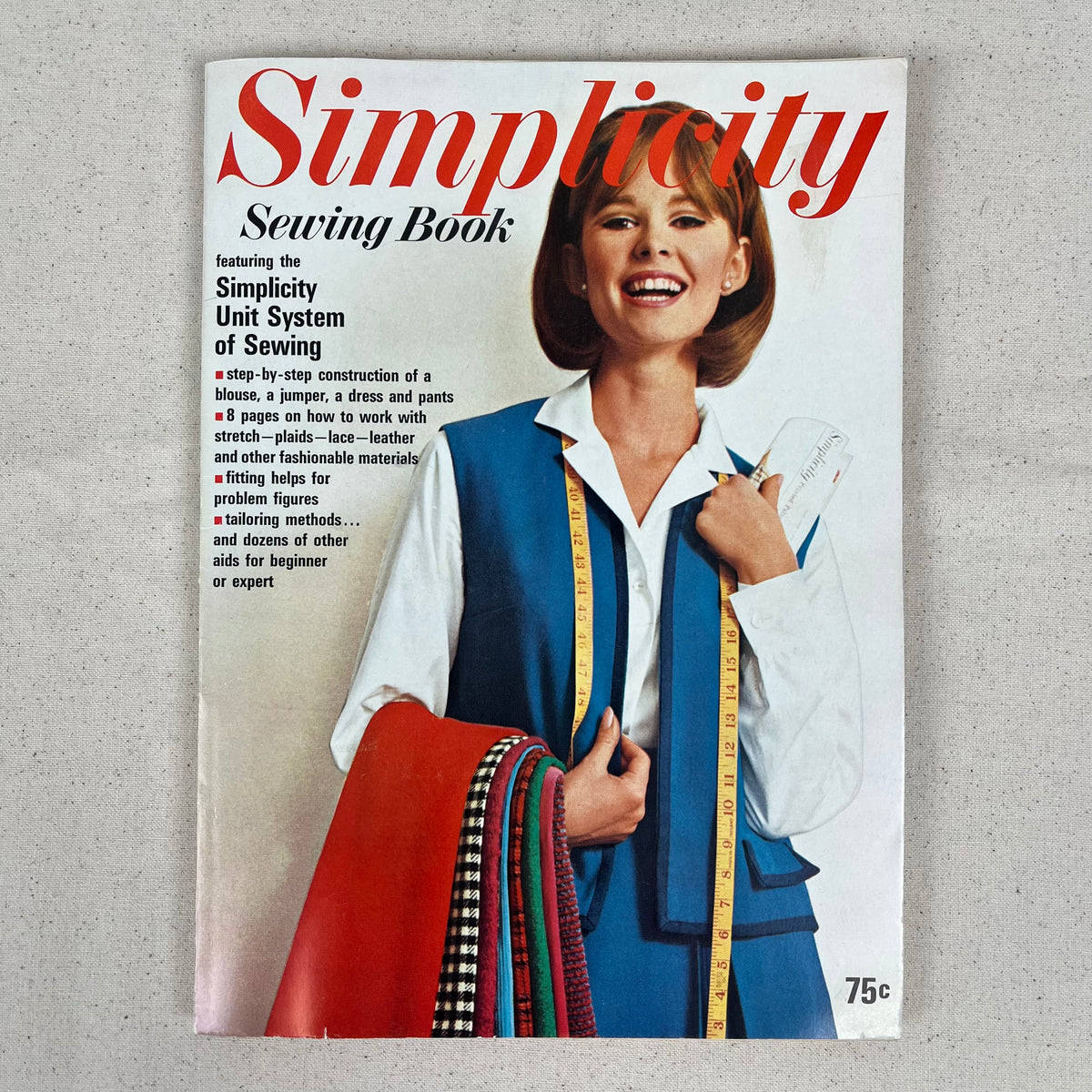 Simplicity Sewing Book - Vintage (NBK0378)