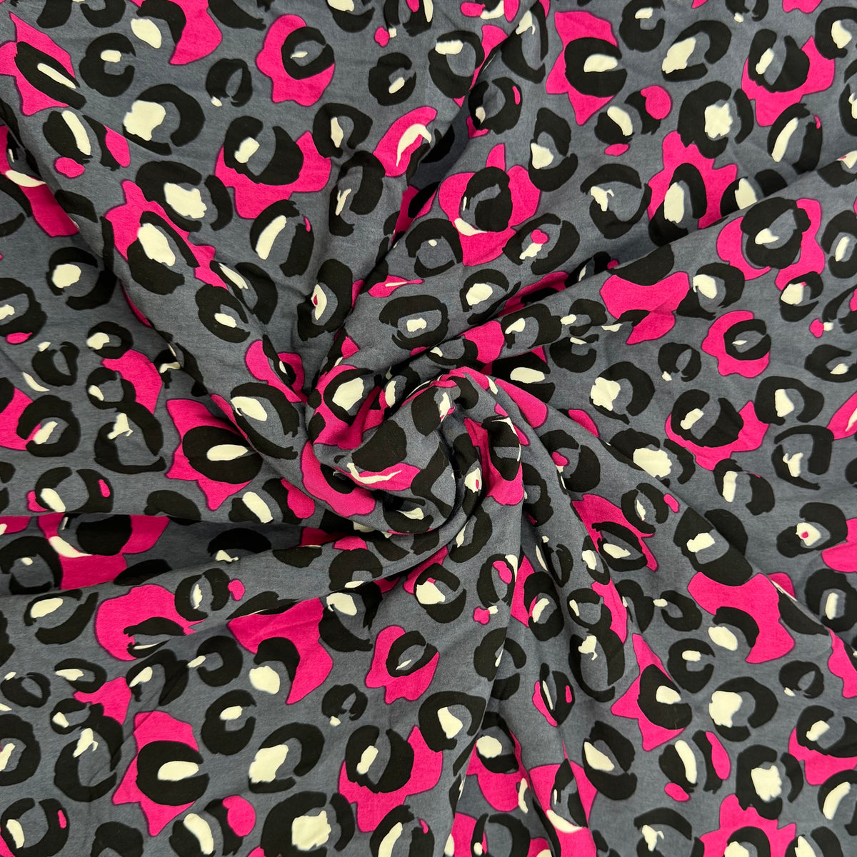 Rayon Shirting - 80's Leopard (WDW3717)