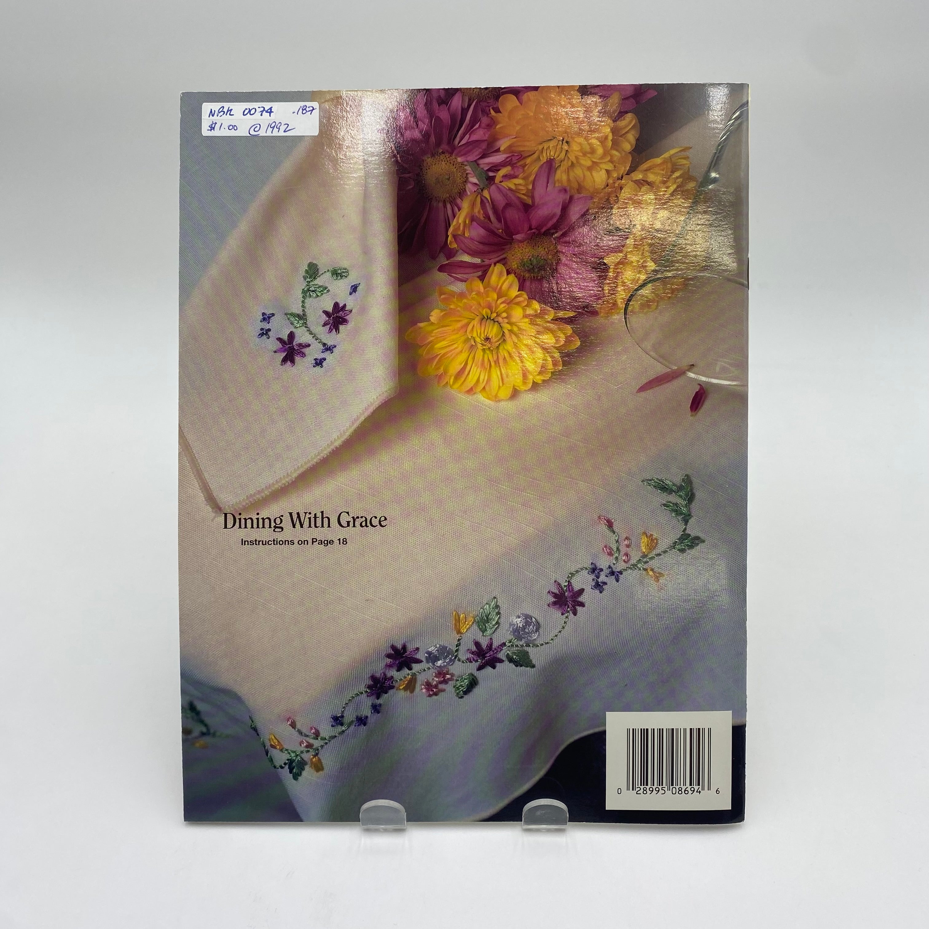 Embroidery Book - Punch Embroidery with Ribbon Yarn (NBK0074)