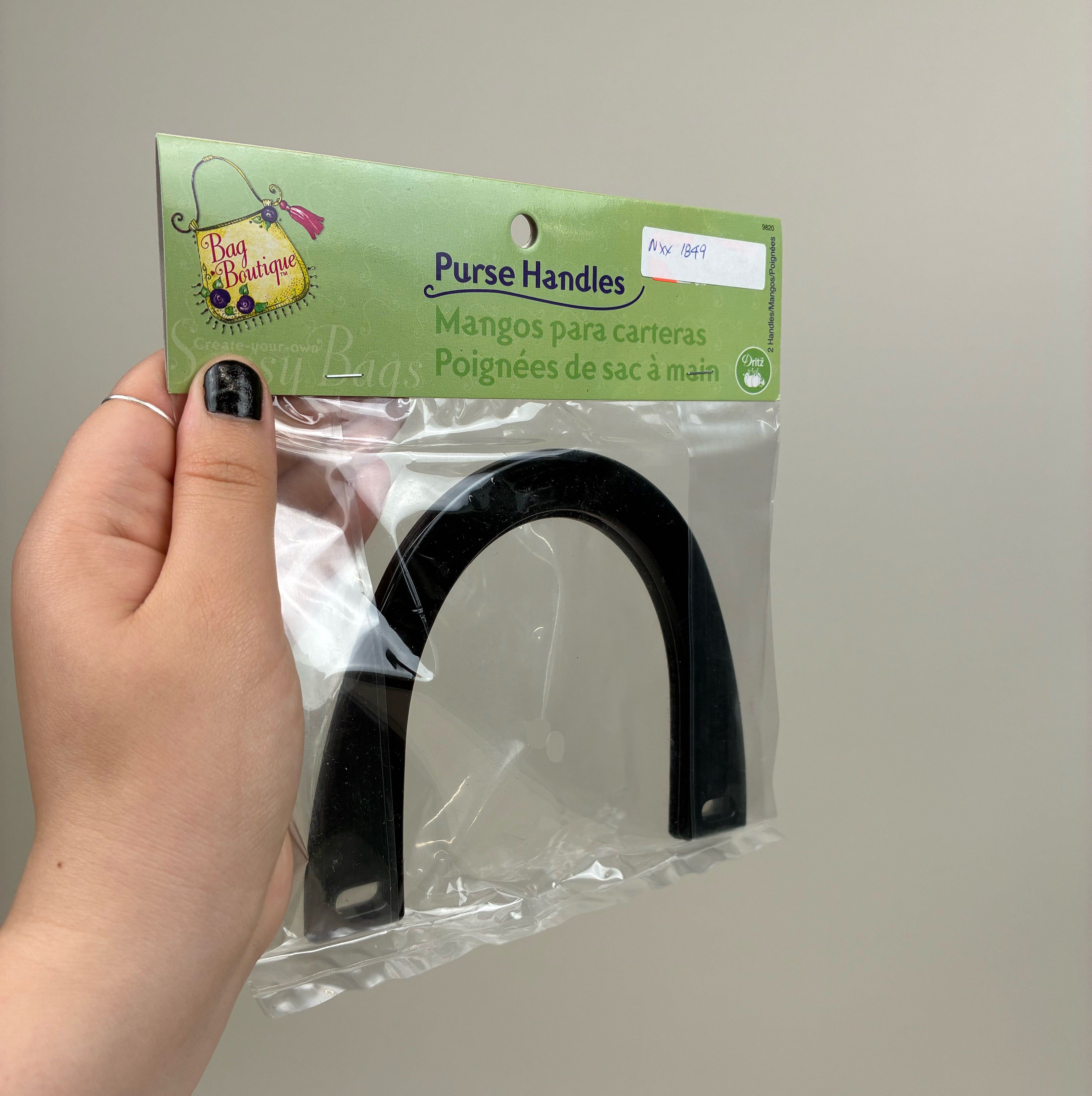 Acrylic Purse Handles - Black (NXX1849)