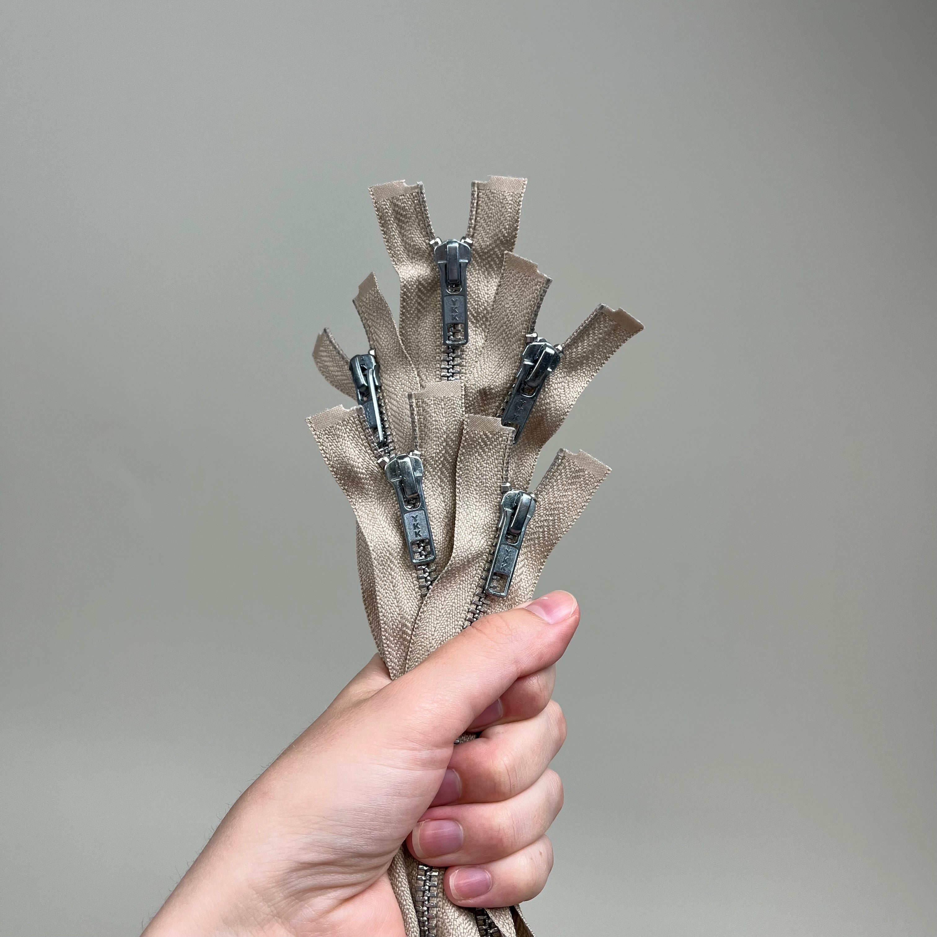 Separating Metal Zipper - Sand Dune & Silver 17.5" (NZP0427)