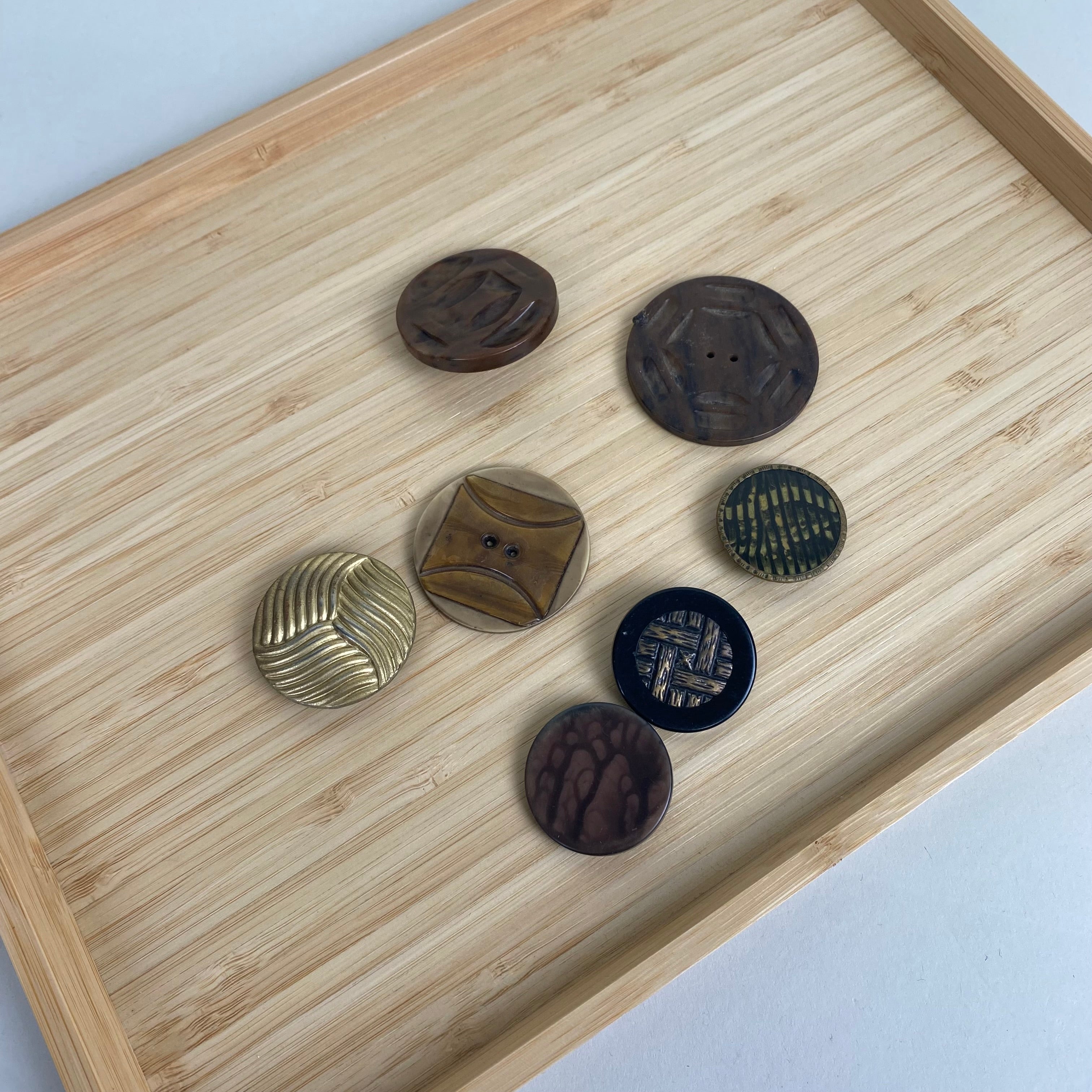 Vintage Buttons - Jumbo Buttons 7-pack (NXX1666)