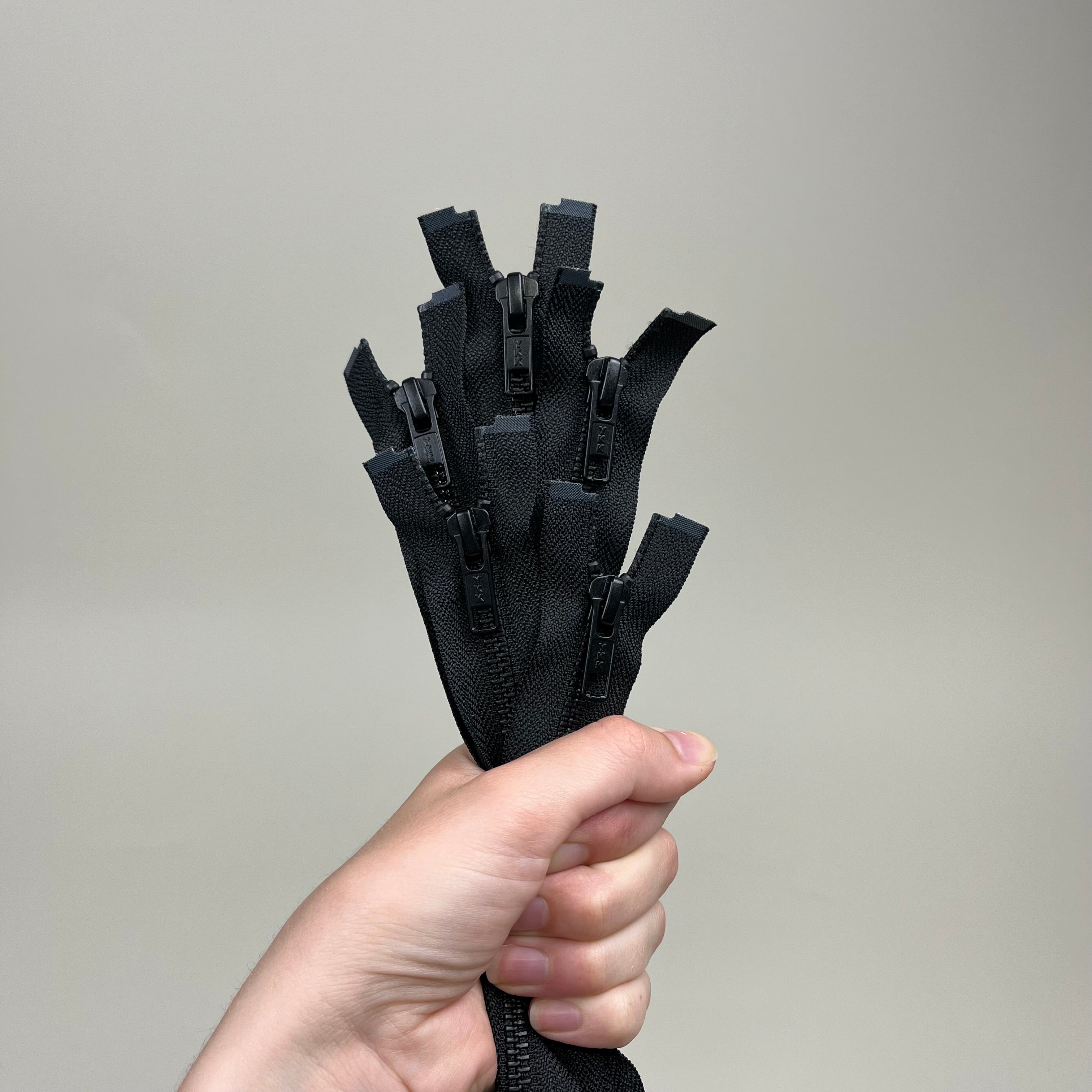 Separating Metal Zipper - Black 18" (NZP0380)