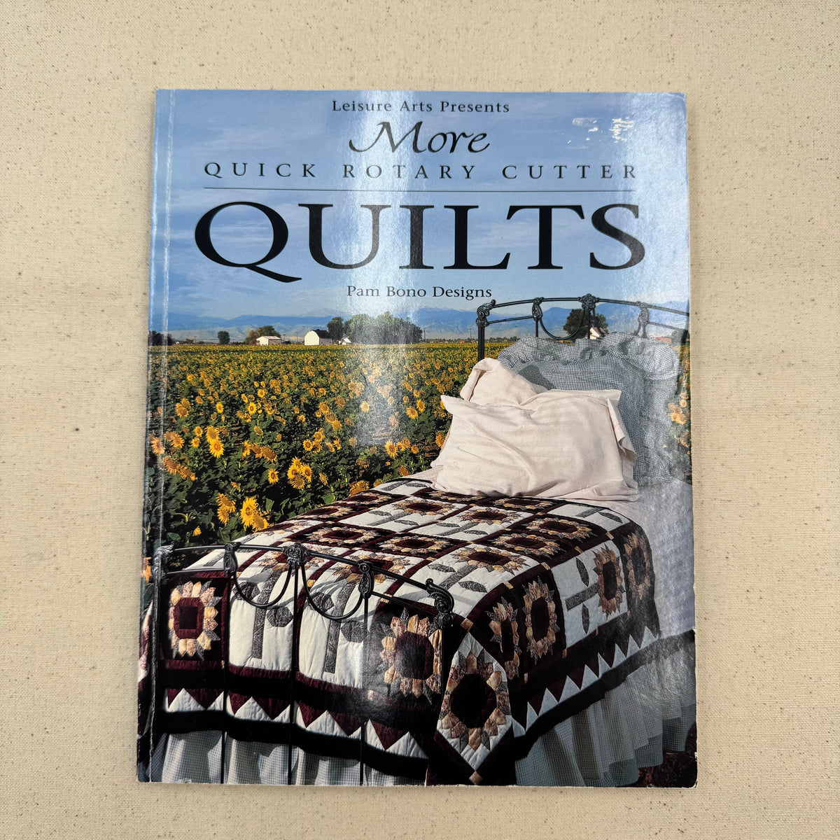 Quilting Book - Quick Rotary Cutter Quilts (NBK0424)