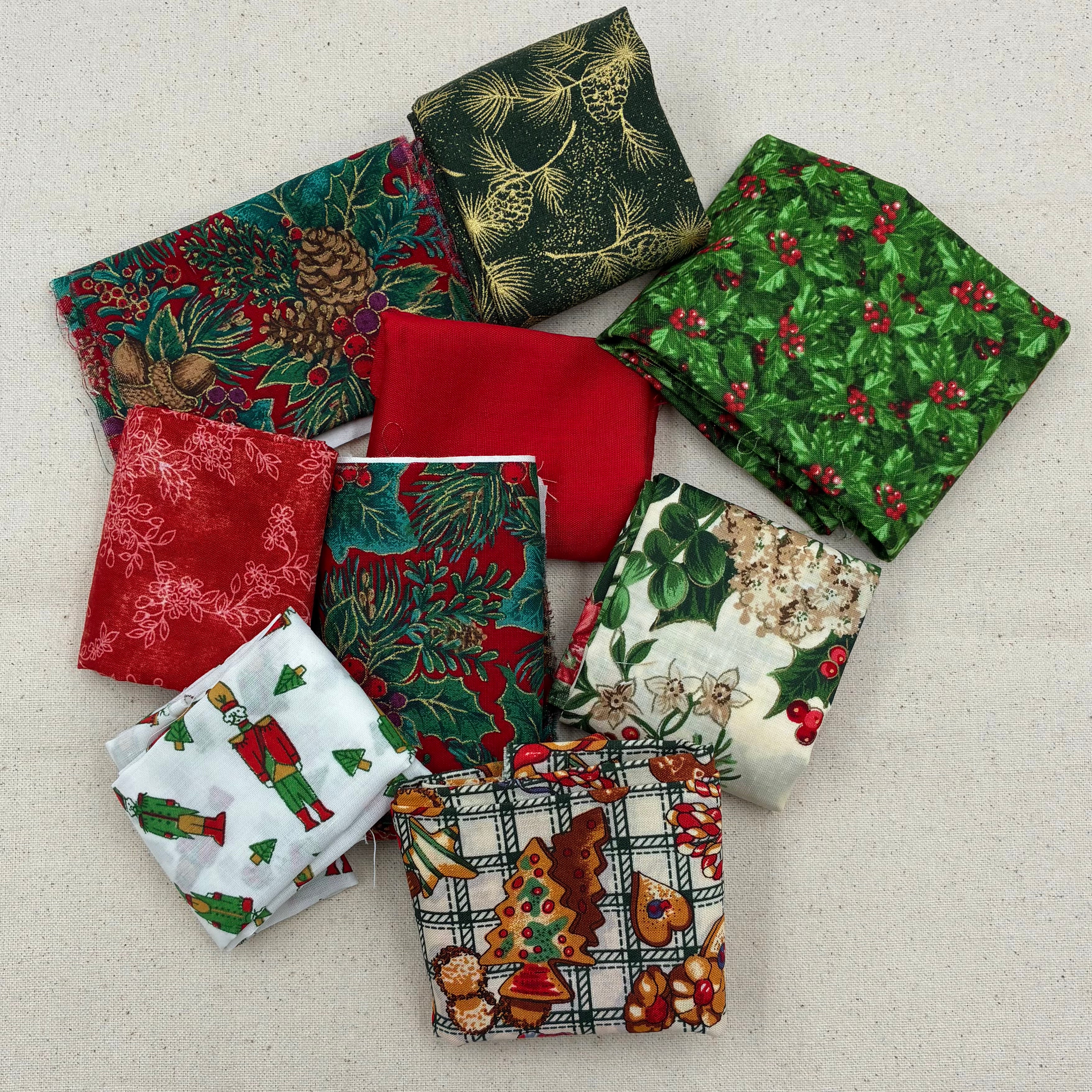 Quilting Cotton Scrap Bag - Assorted Holiday (WQC3066)