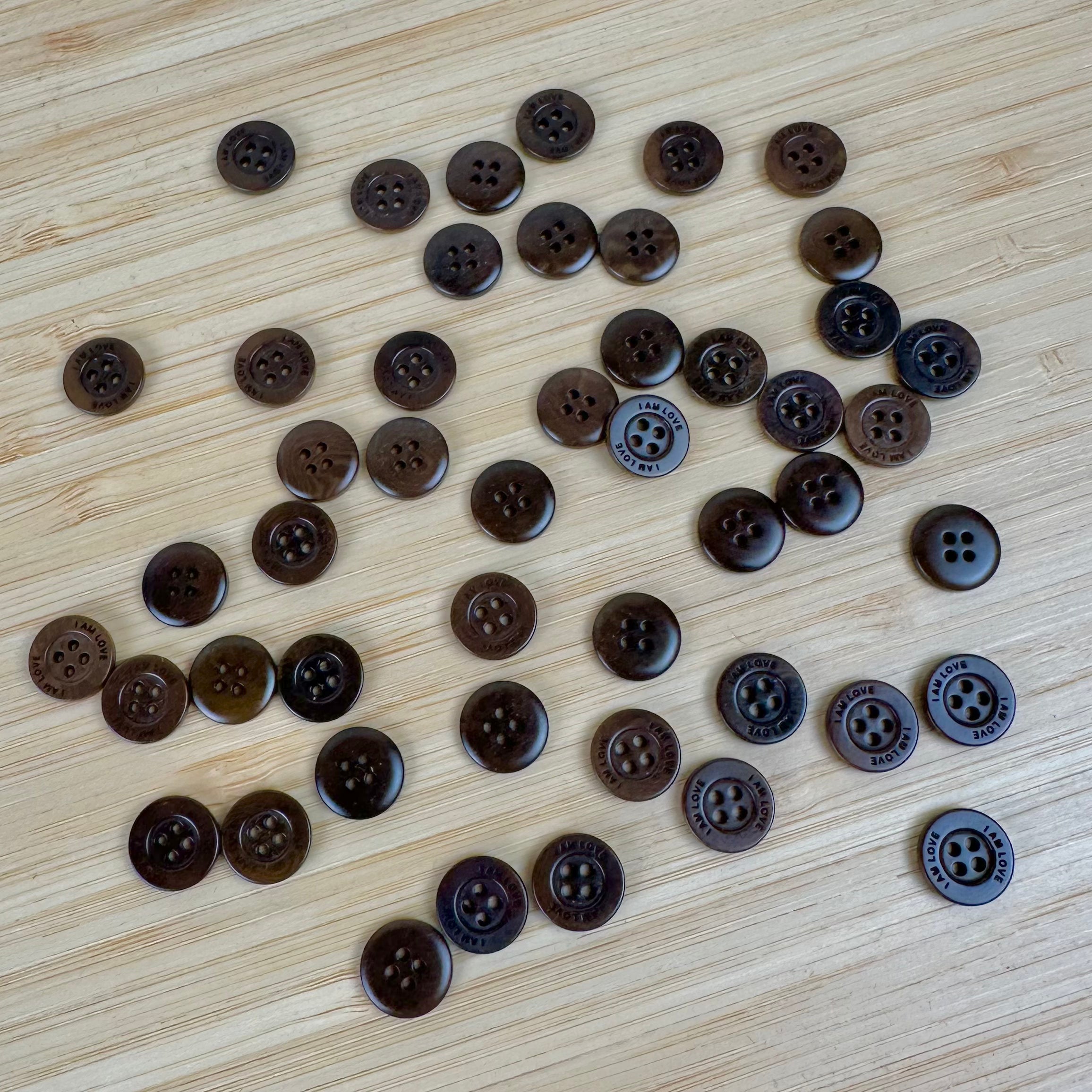 Plastic Buttons - "I am Love" Brown - 20 Pack (NBU0044)