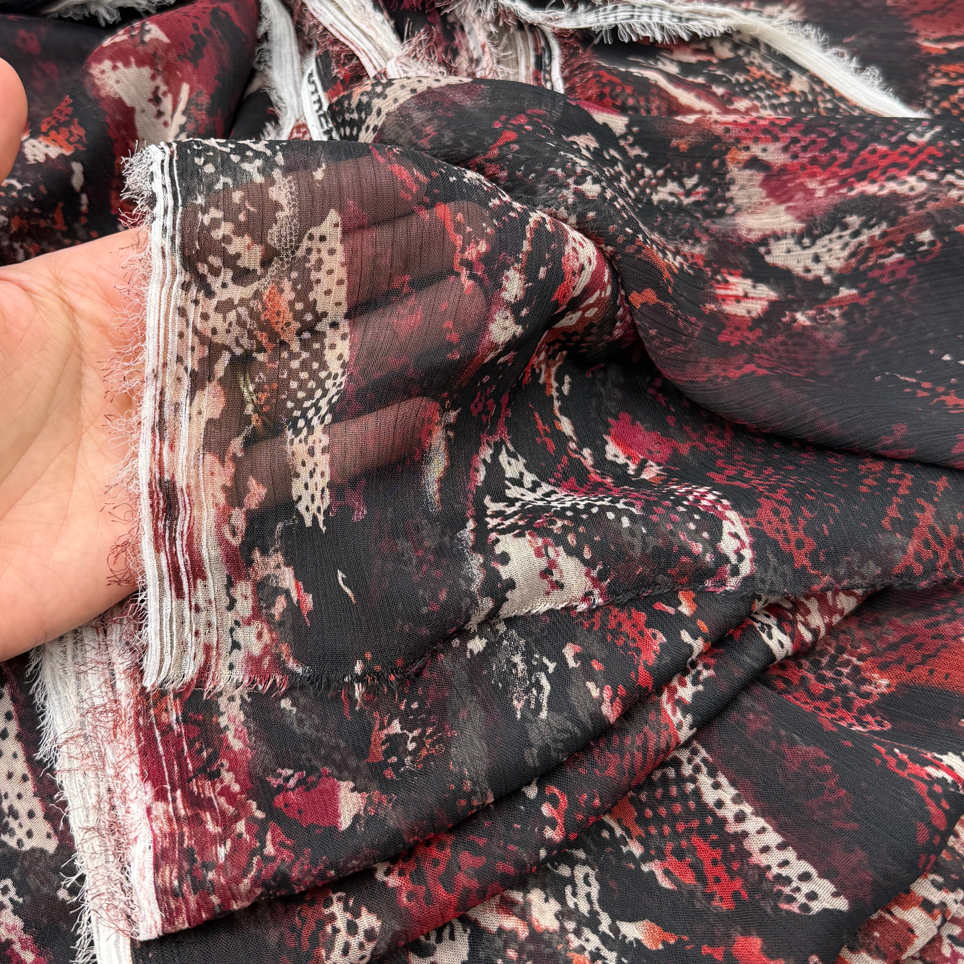 Blouse Weight - Red Abstract Animal Print (WDW2970)