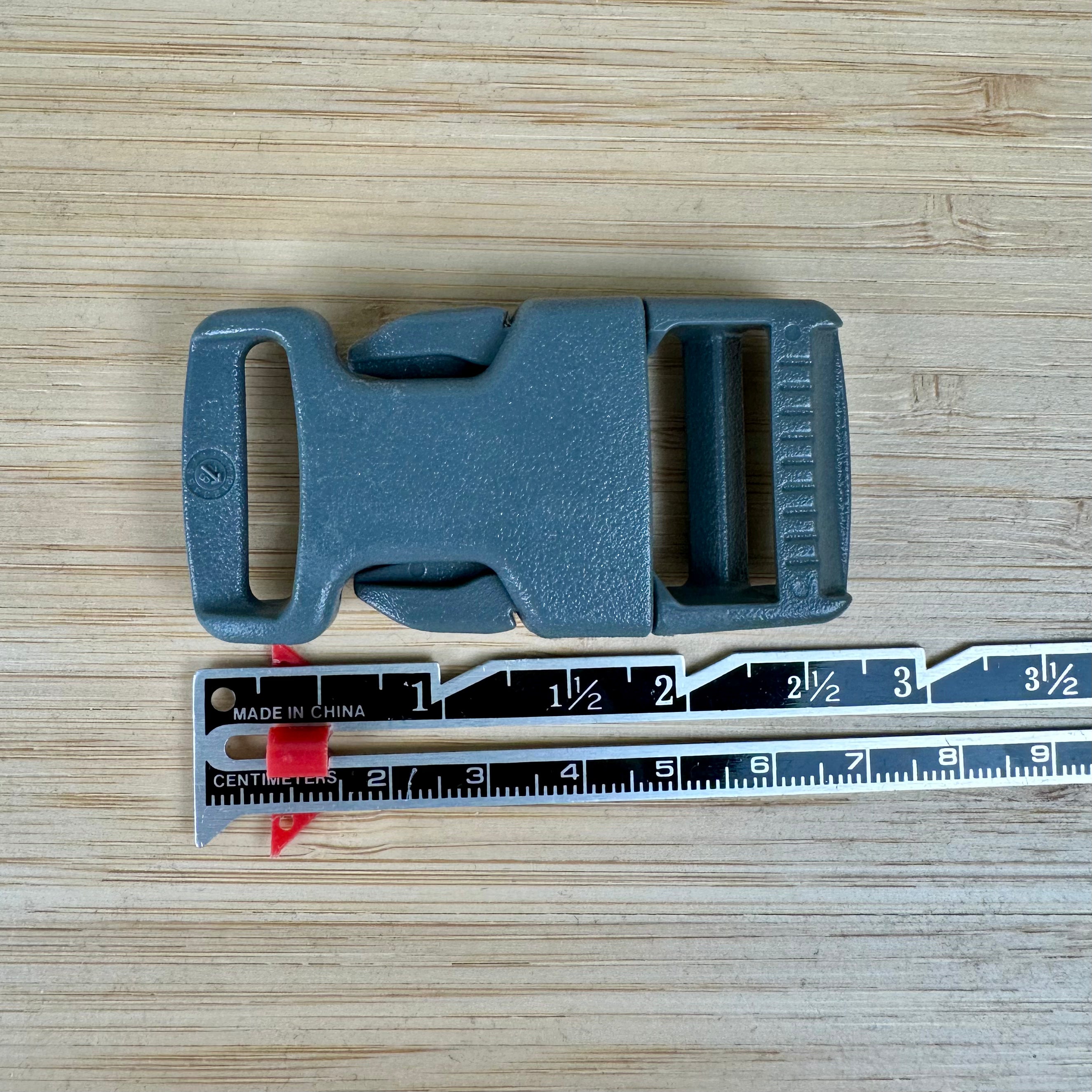 1" Parachute Clips, Grey (NXX1210)