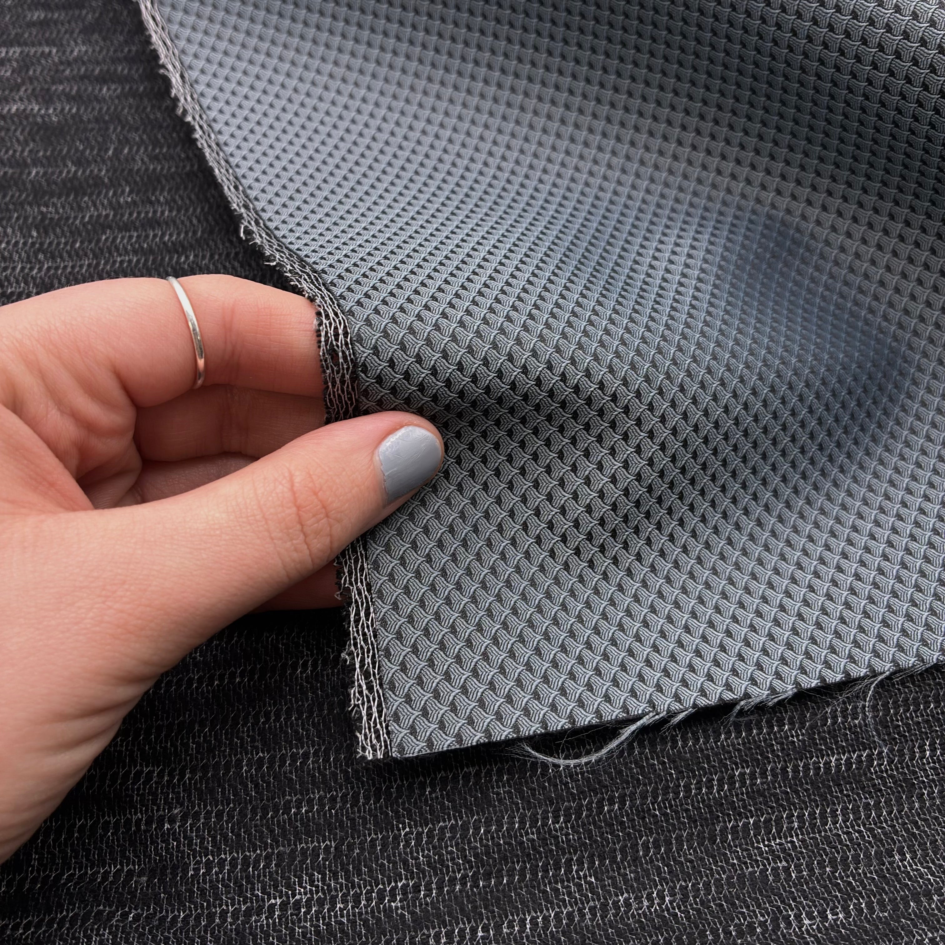 Interfaced Jacquard - Lucky Silver (HDH0746:47)