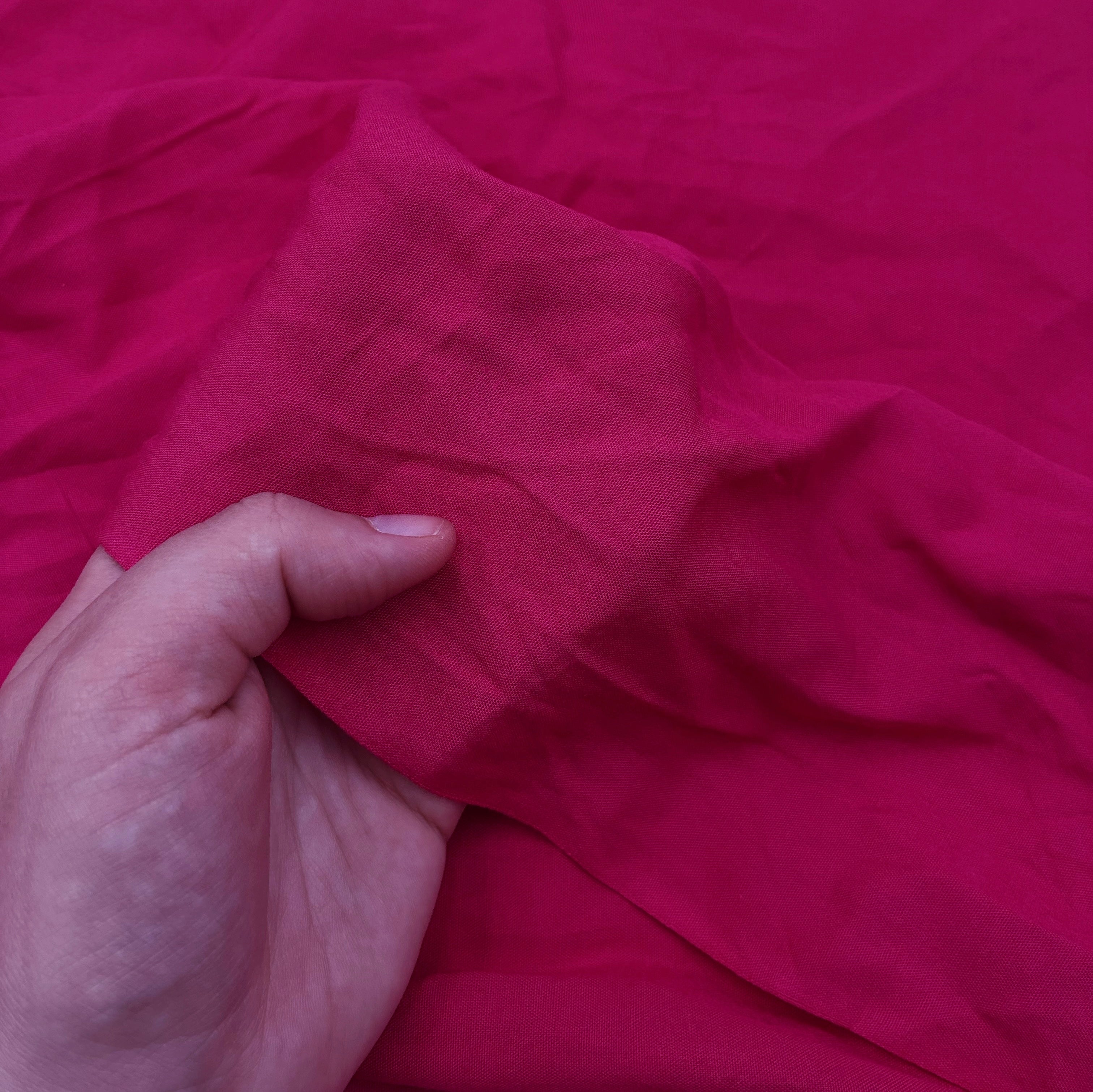 Rayon Blouse Weight - Deep Magenta (WDW3492)
