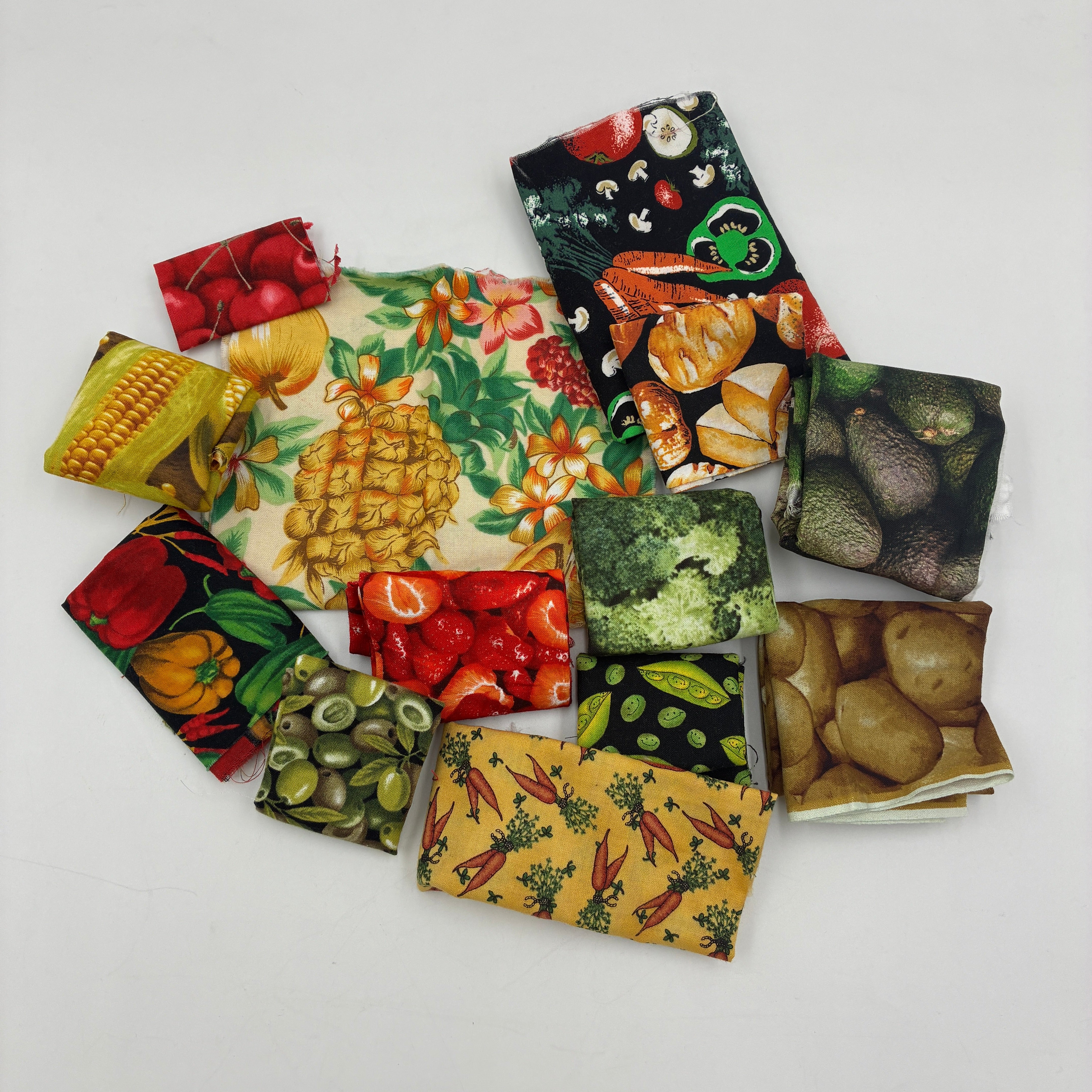 Quilting Cotton Scrap Bag - Eat Your Fruits & Veggies (WQC3172)