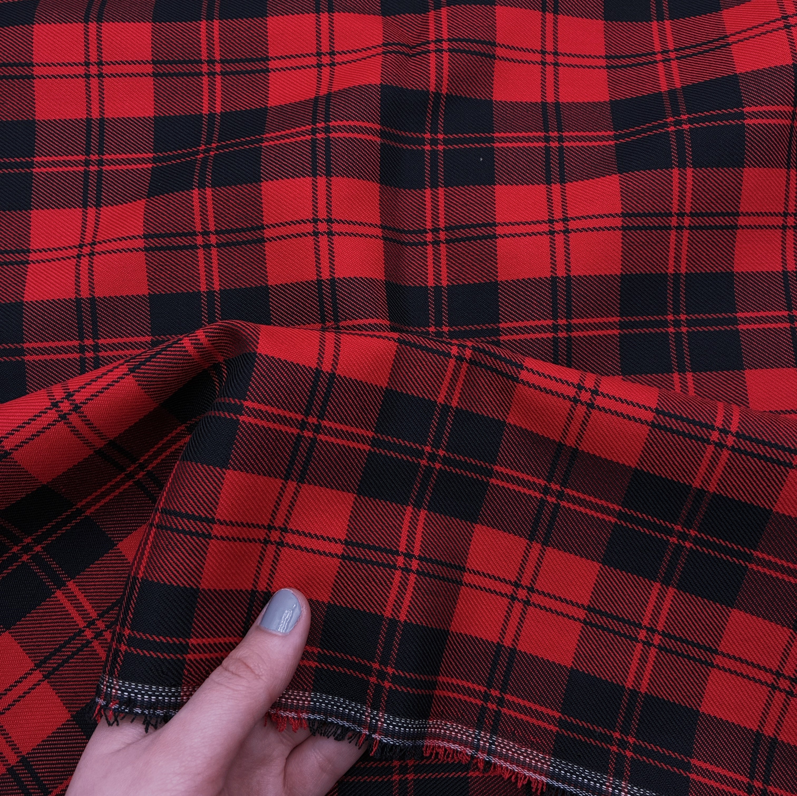 Wool Blend Plaid Suiting - Red & Black (WSW0735)