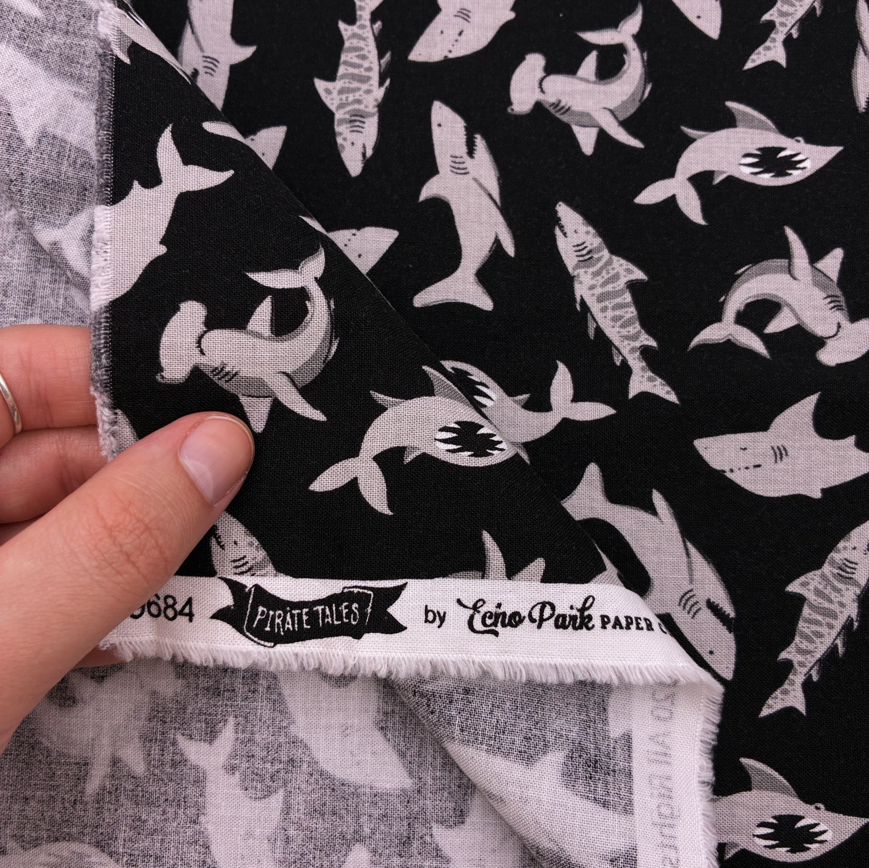 Quilting Cotton - Pirate Tales (WQC3112)