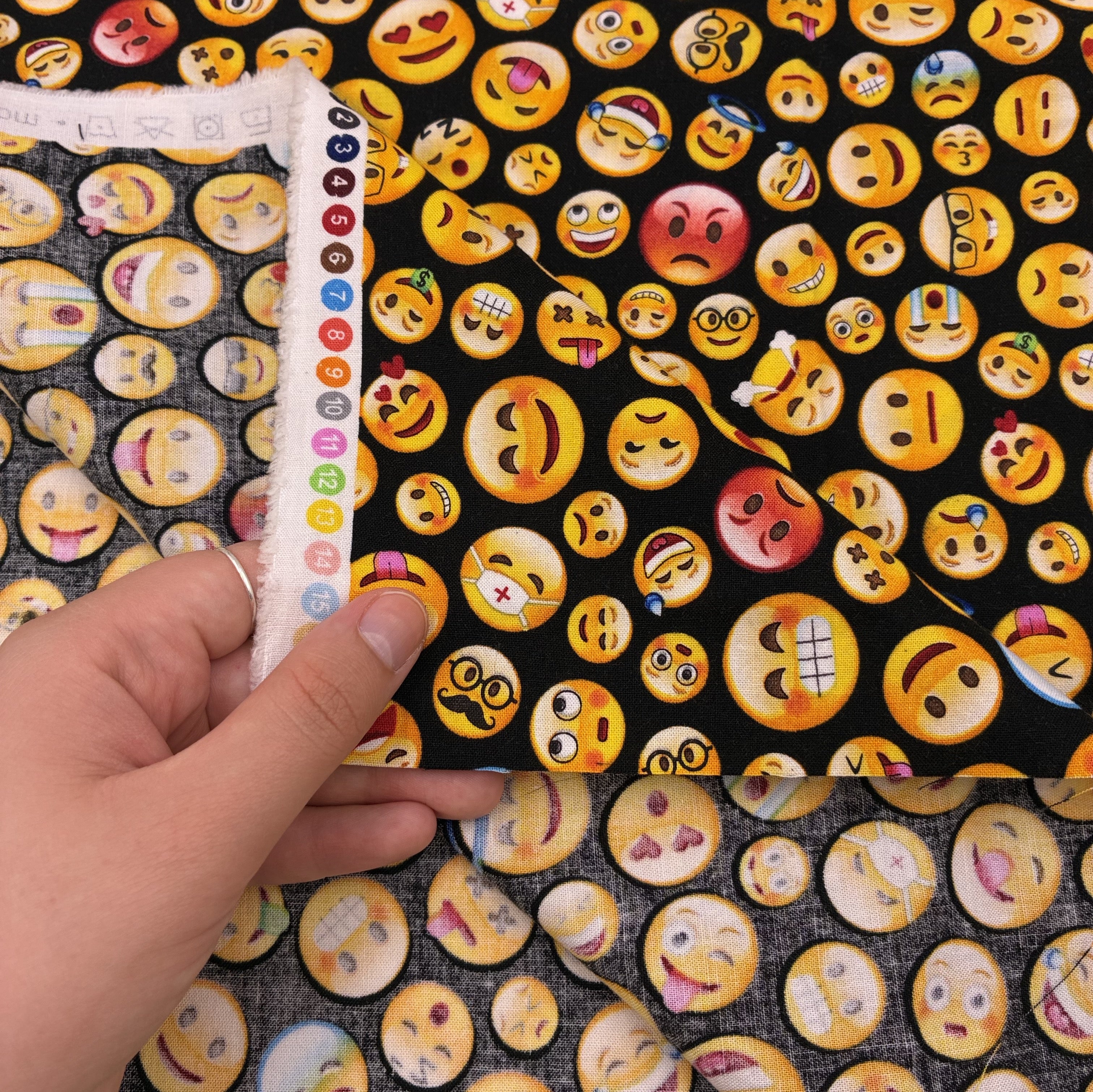 Quilting Cotton - Emojis (WQC3123)