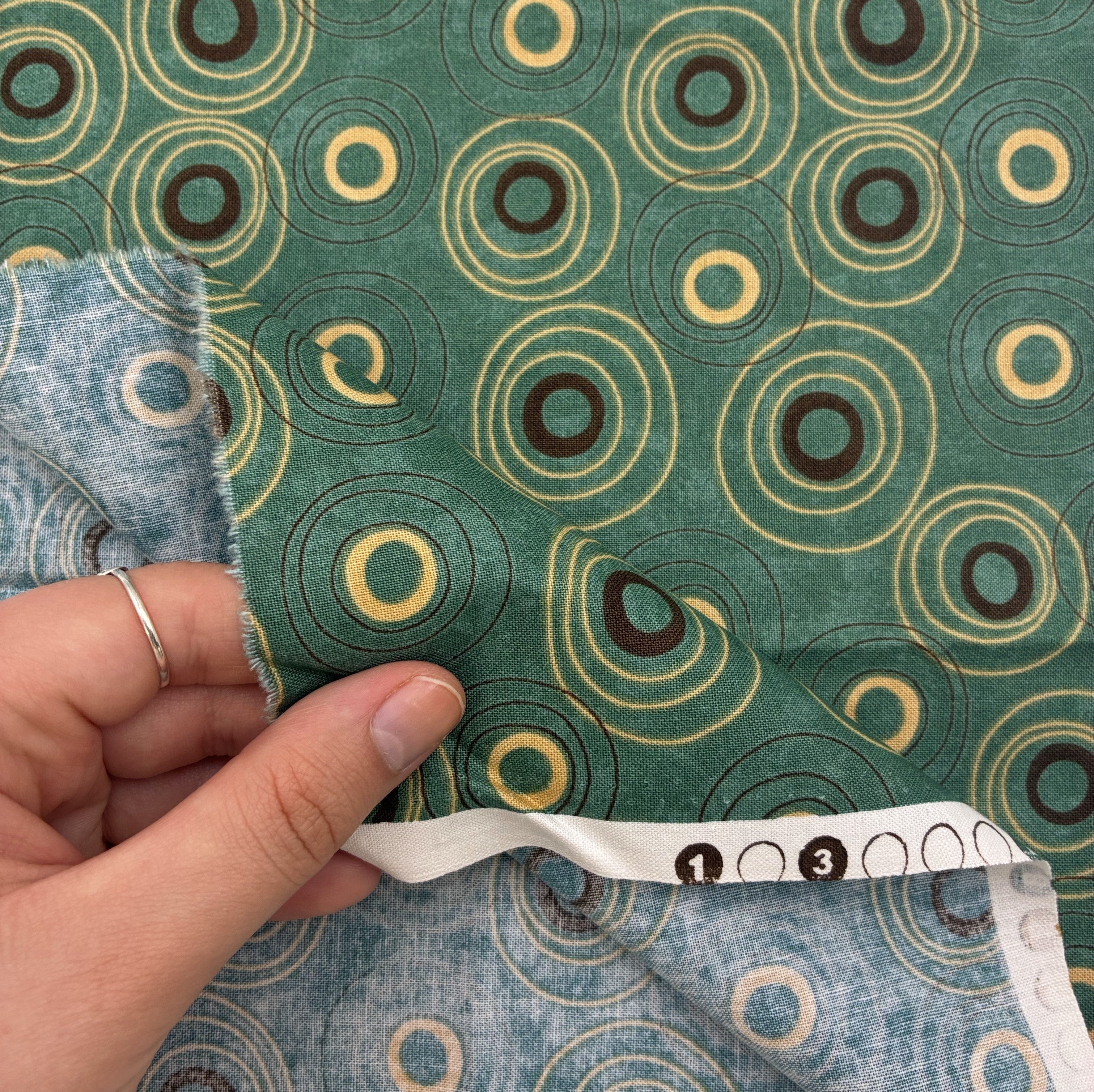 Quilting Cotton - Green Circles (WQC3137)