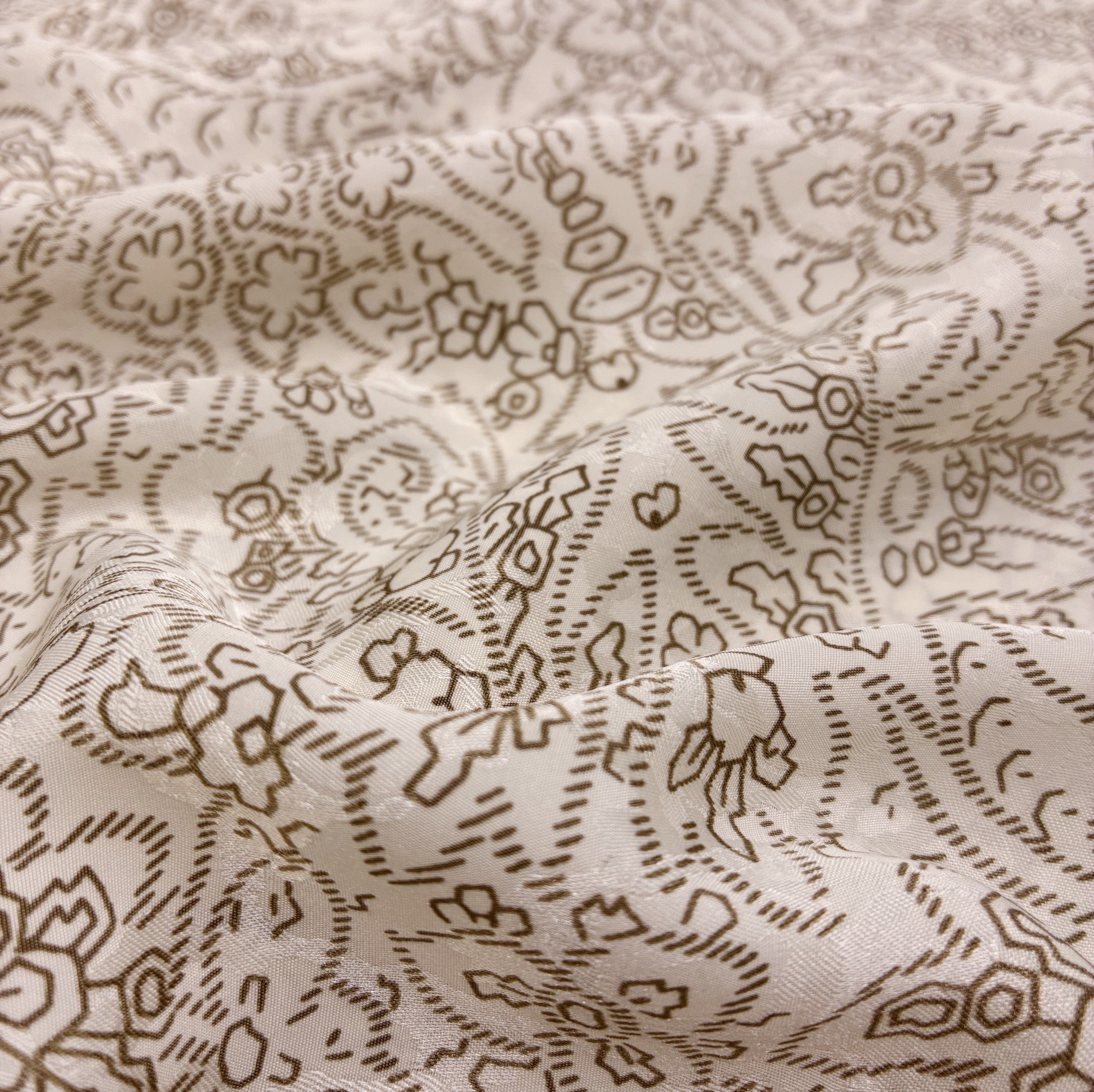 Blouse Weight - Cream & Gold (WDW3433)