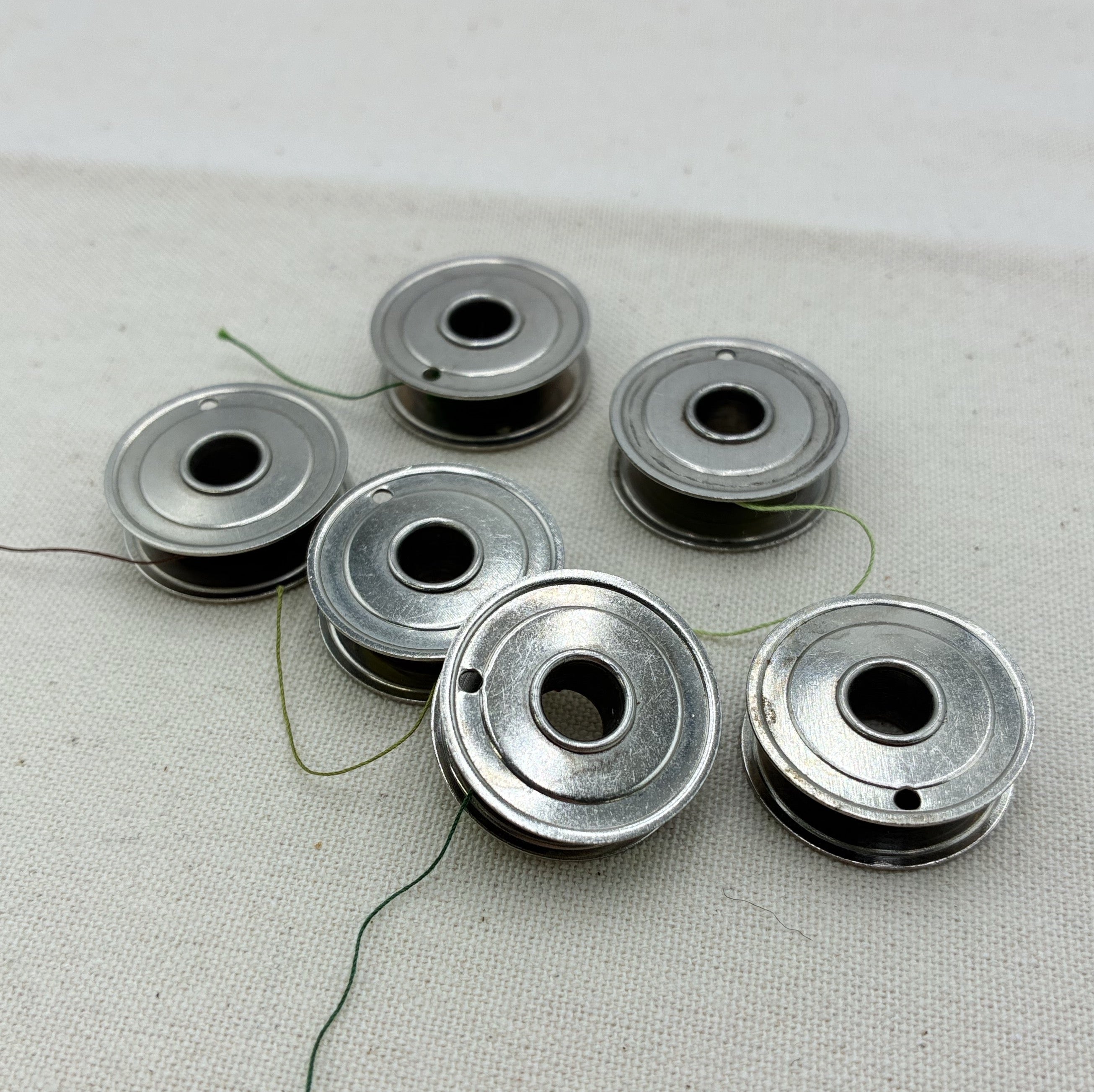 Bobbins #744 - Vintage White or Kenmore Rotary Models (NXX1773)