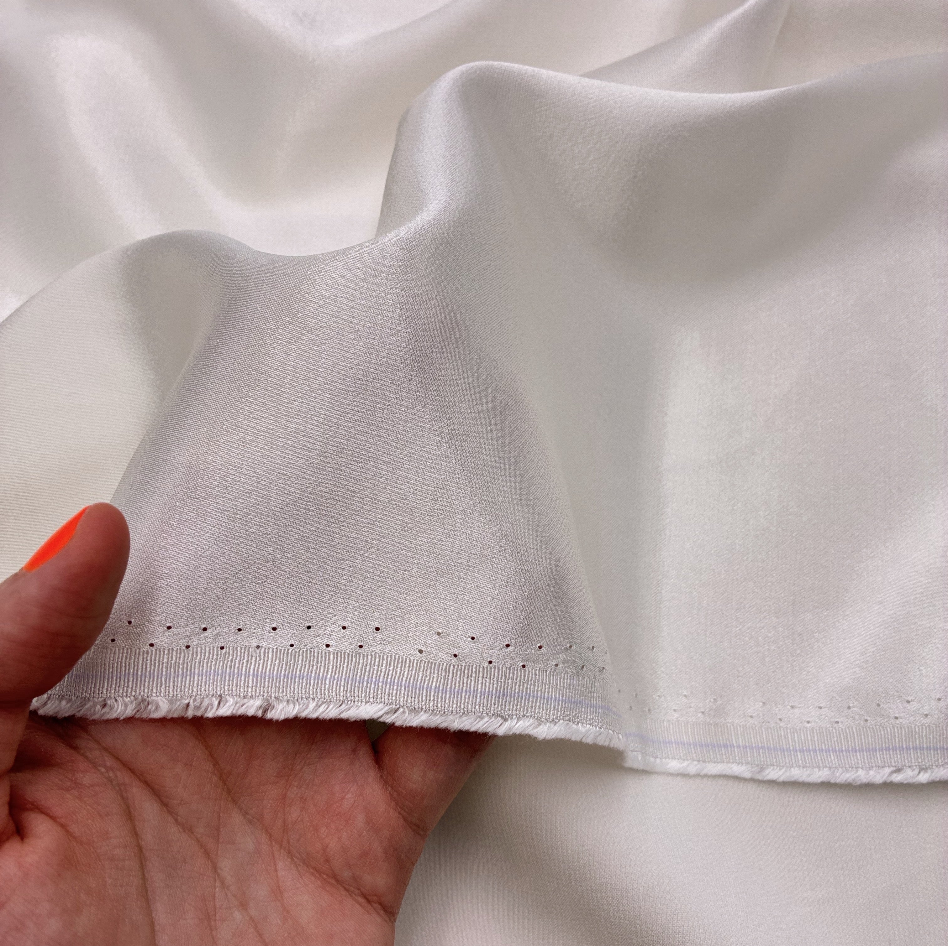 Satin Crepe - Cream (WDW3466)