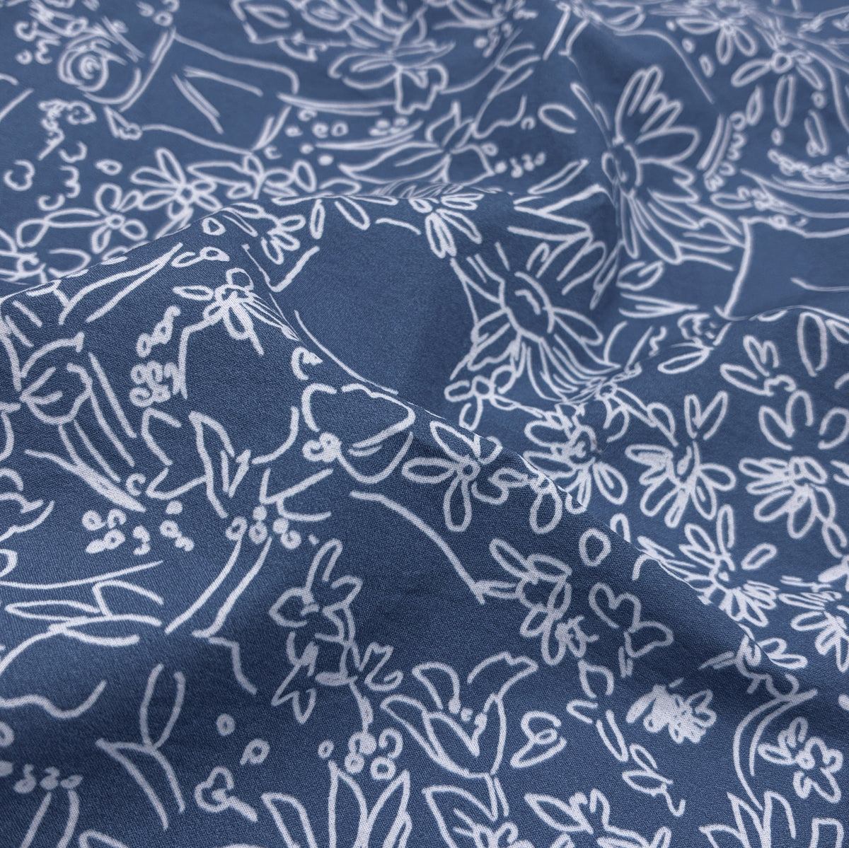 Cotton Shirting - Blue Potted Garden (WDW3770)