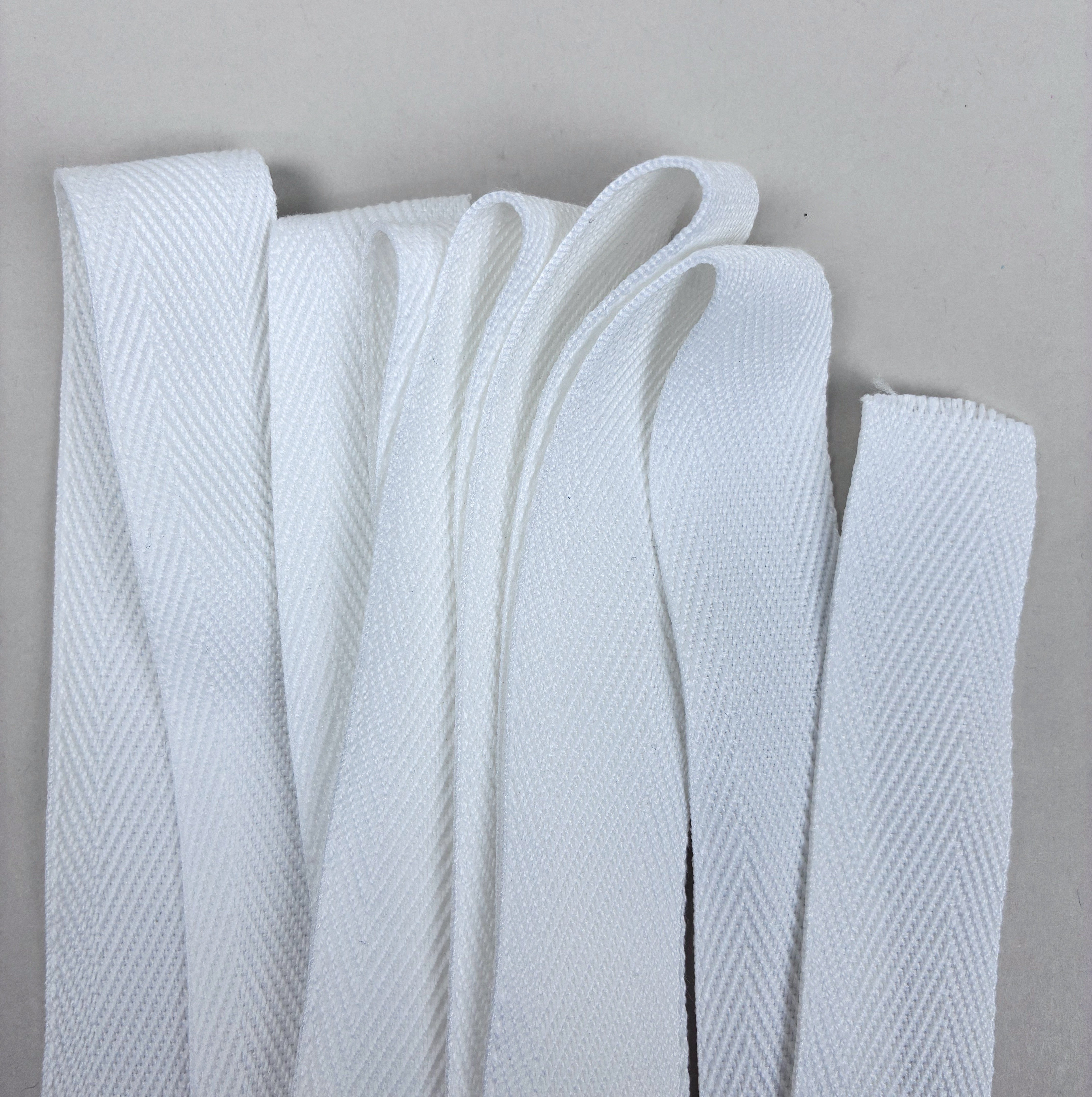 25mm Cotton Twill Tape - White - 15m Bundle (NXX1752)