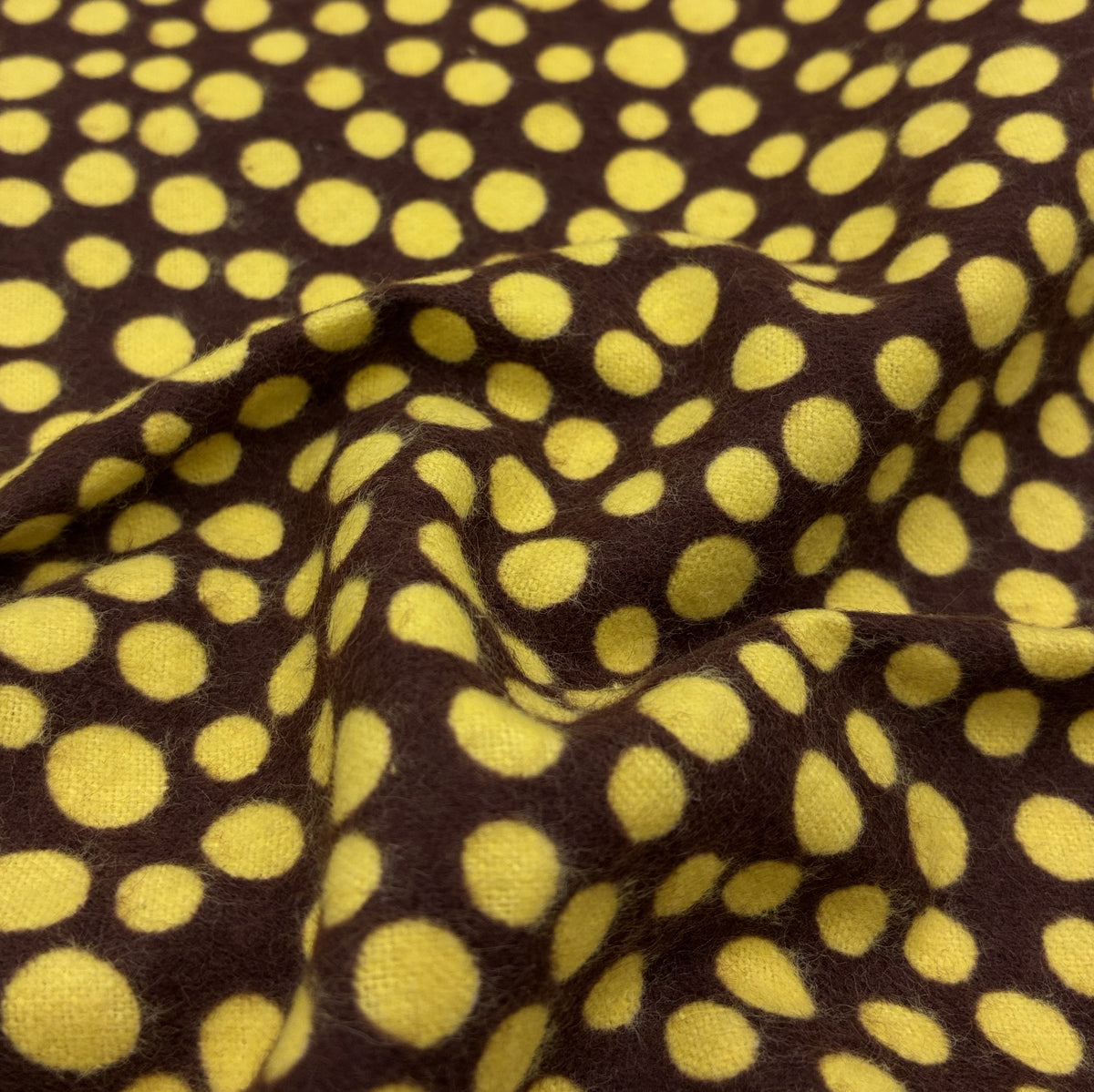 Cotton Flannelette - Honeybee Dots (WFL0443)