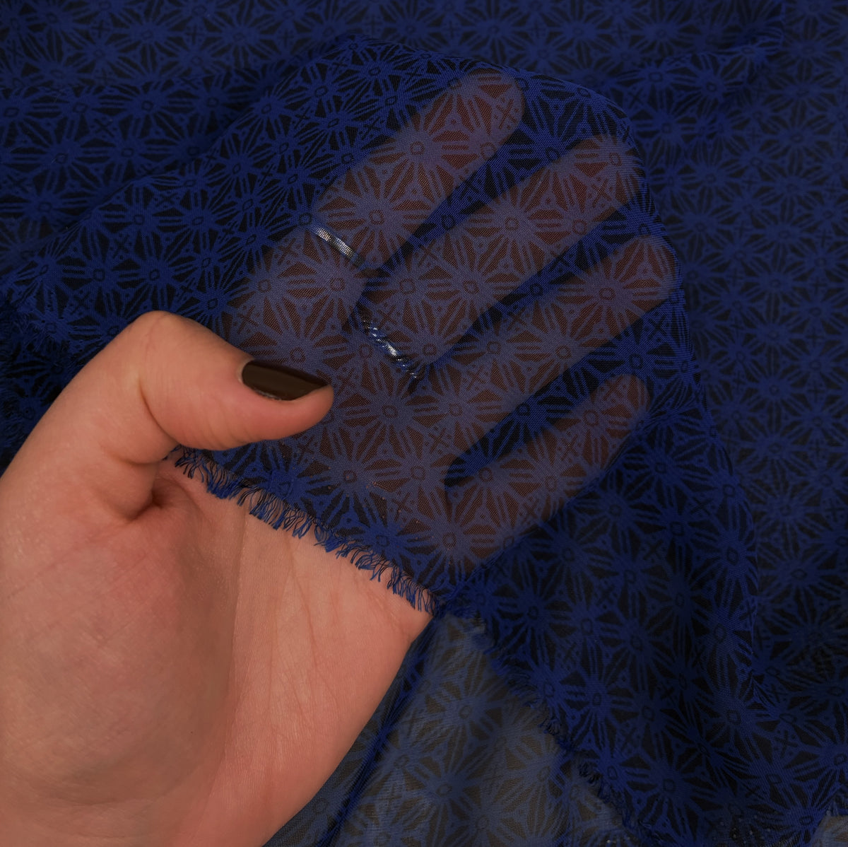 Chiffon Blouse Weight - Midnight Crystals (WDW3780)