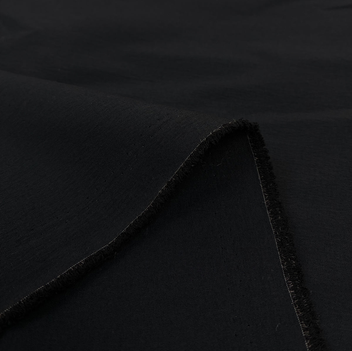 Stretch Woven - Licorice Black (WDW3784)