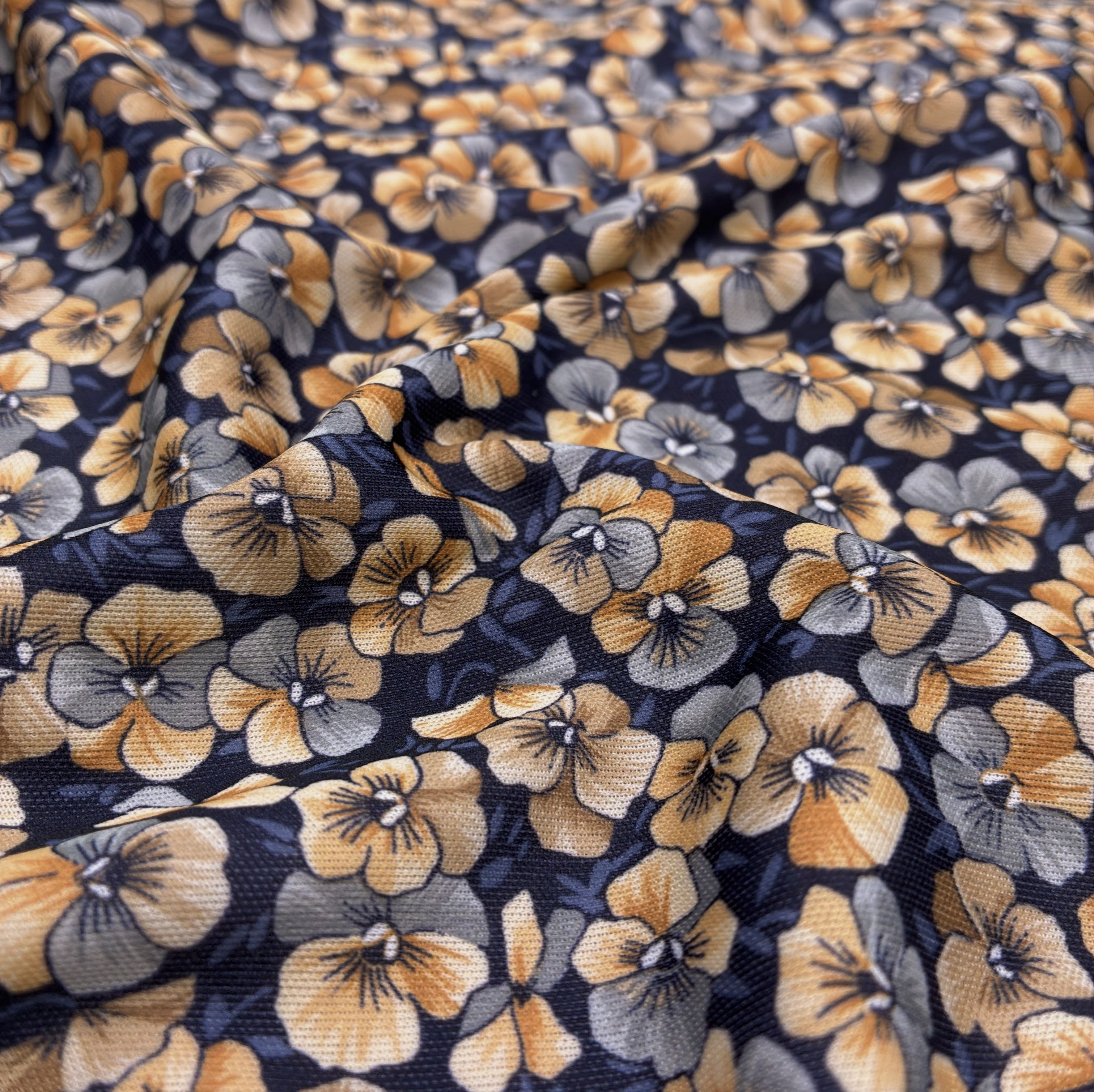 Blouse Weight - Field of Violets (WDW3556)