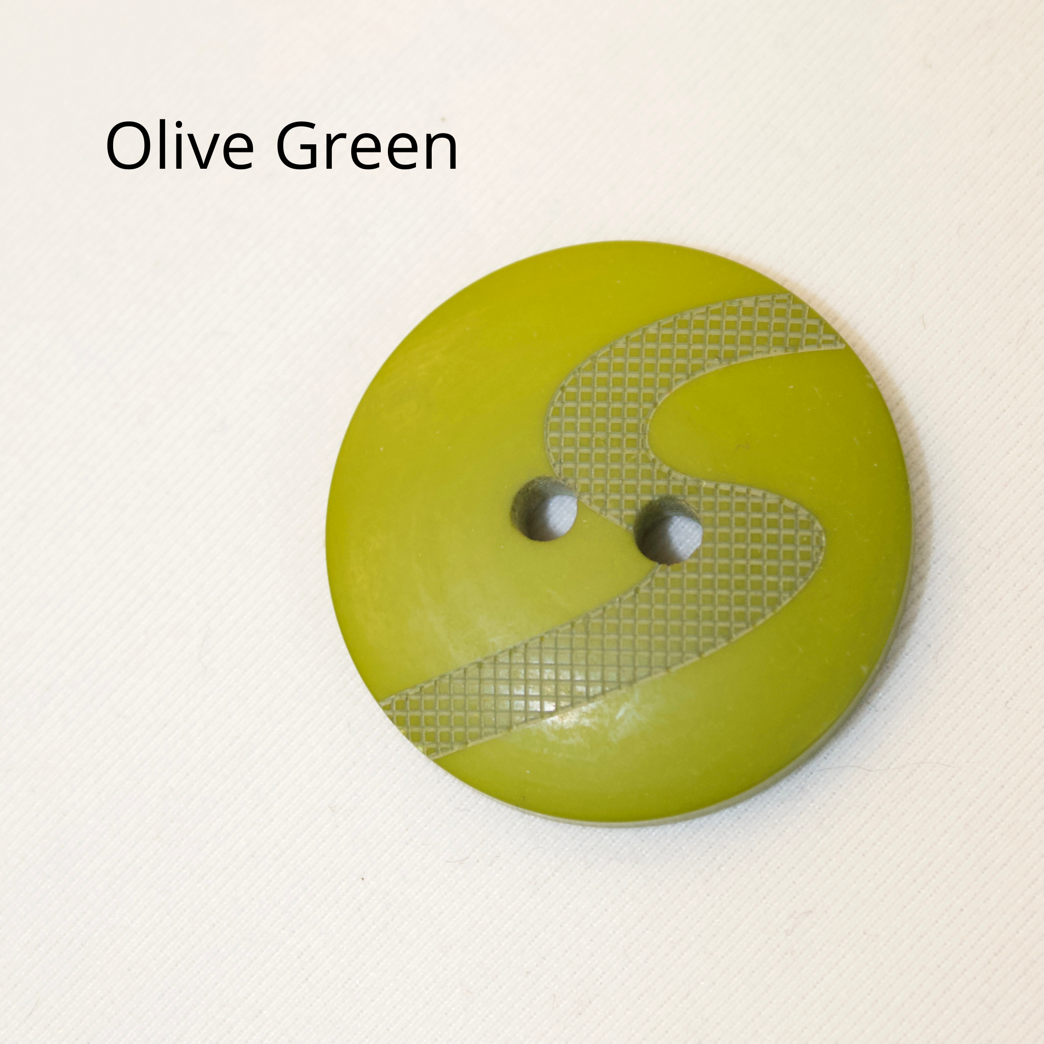 27mm Etched Buttons, Various Colours (NBU0003,7:9,13,17,22,57)