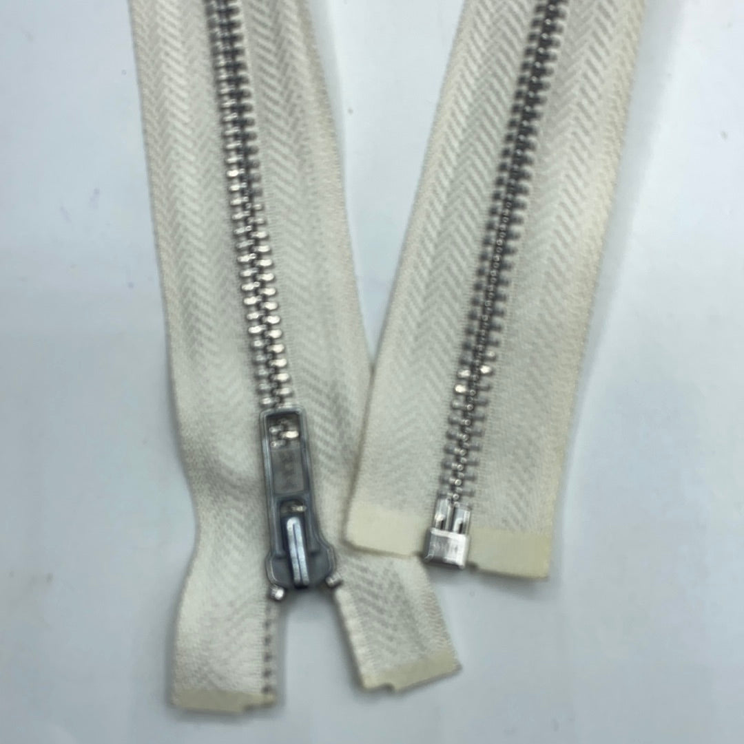 Separating Metal Zipper, Ivory & Black (61cm-76cm) (NZP0182:196)