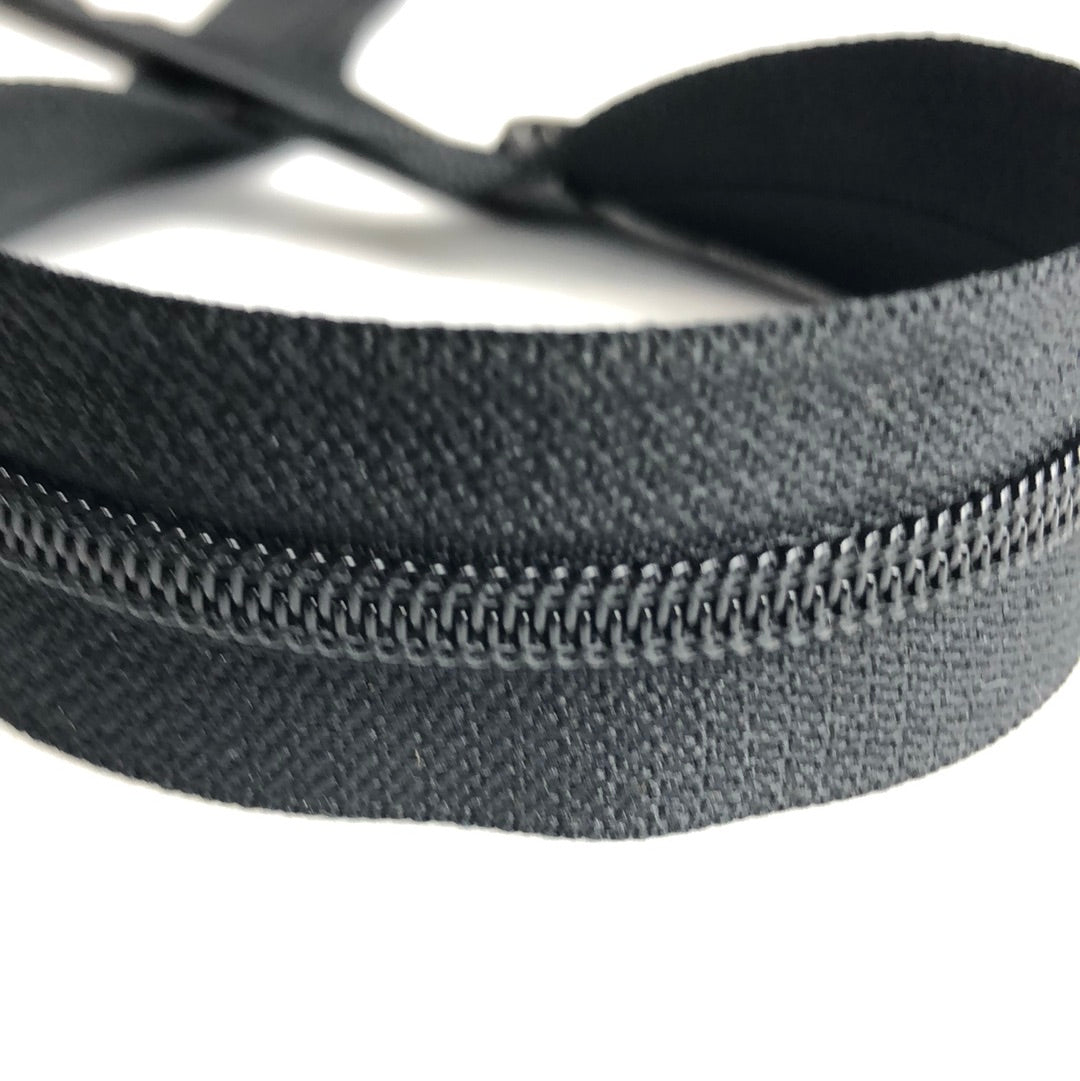 Separating Nylon Zipper, Black (52cm-86.5cm) (NZP0054:60)