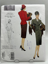 Load image into Gallery viewer, VOGUE Pattern, Misses&#39; Jacket &amp; Skirt (PVO2885)
