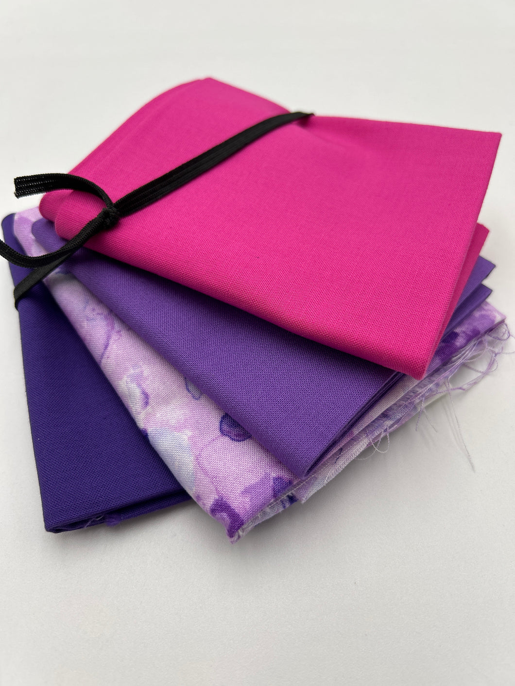 Quilting Cotton Fat Quarter Bundle, Purple & Fuchsia (WQC2594)