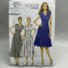 Load image into Gallery viewer, VOGUE Pattern, Misses&#39; Dress (PVO8577)
