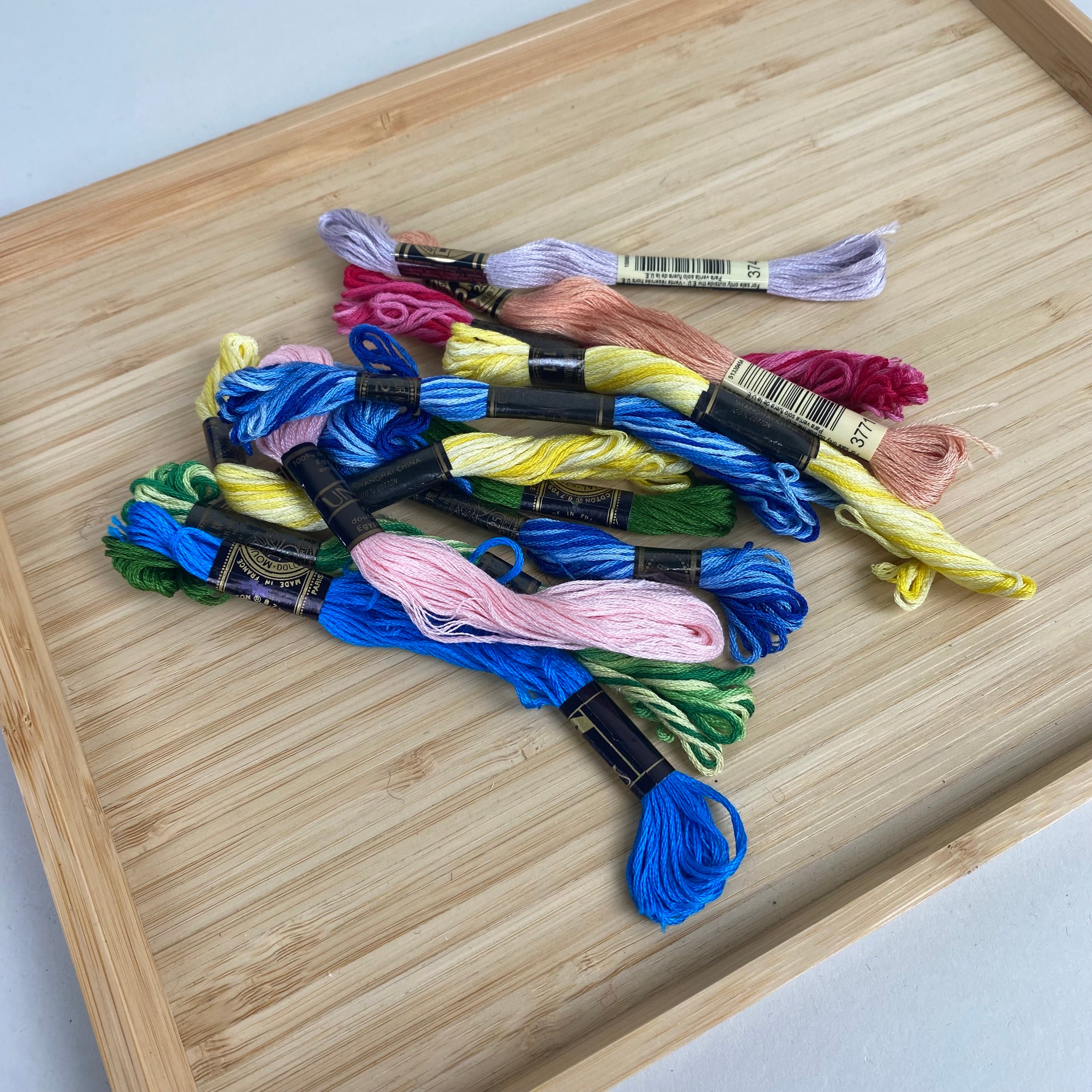 Embroidery Floss - 10 colours (NXX1687)