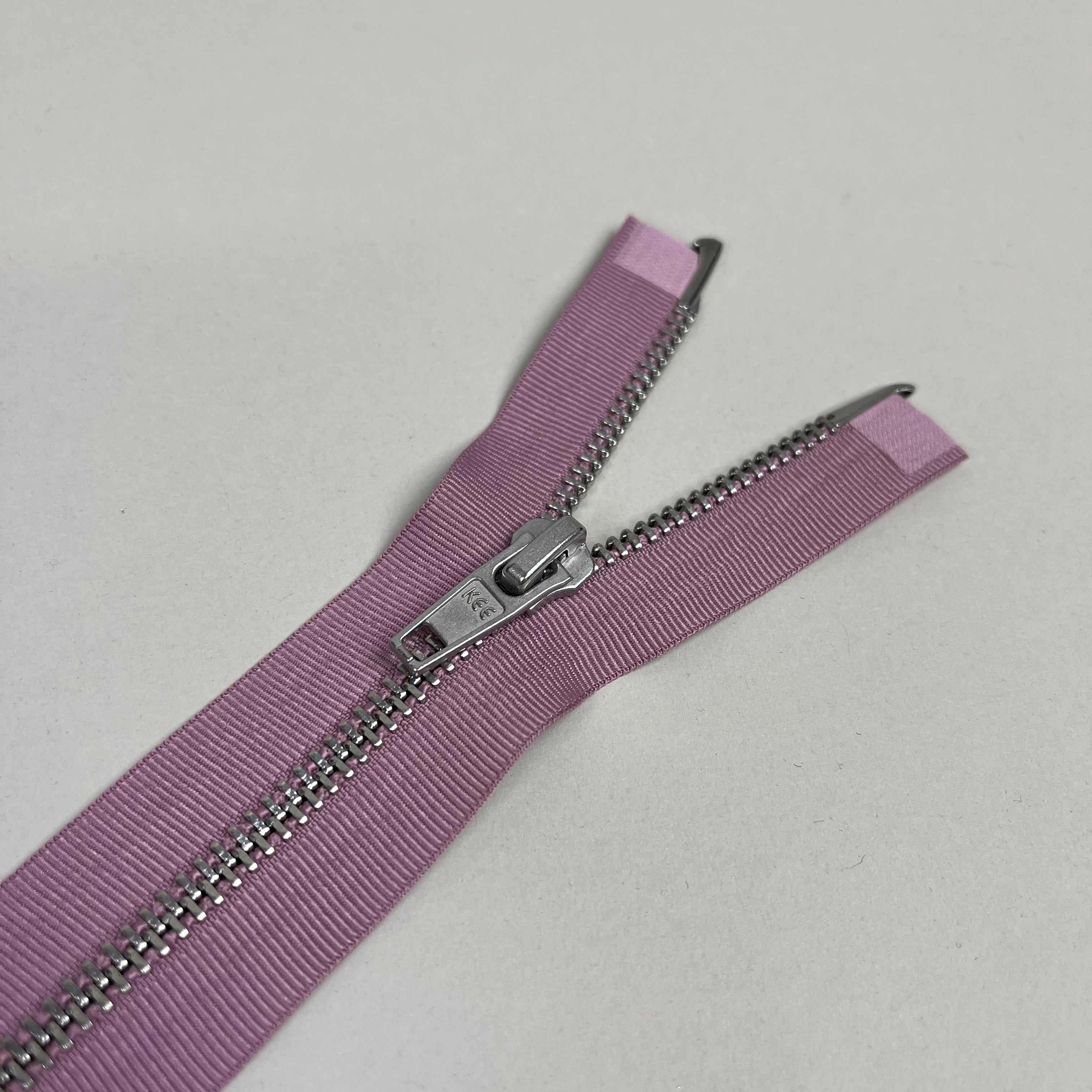 Two-Way Metal Zipper - Pink Mauve & Silver 32.5" (NZP0311)