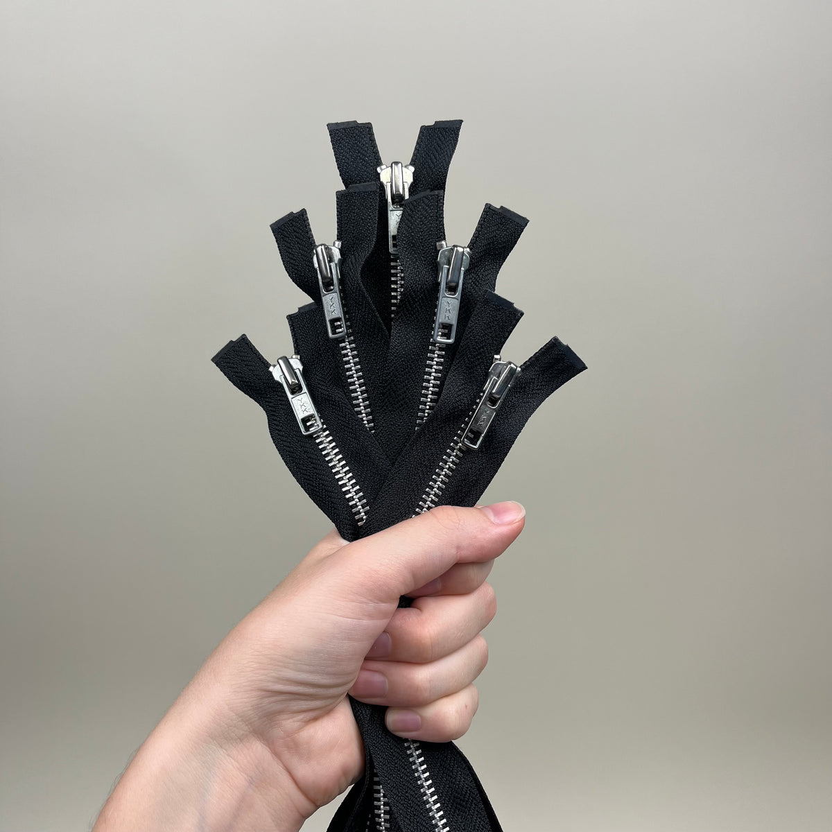 5 Separating Metal Zippers - Black 24.5" (NZP0519)