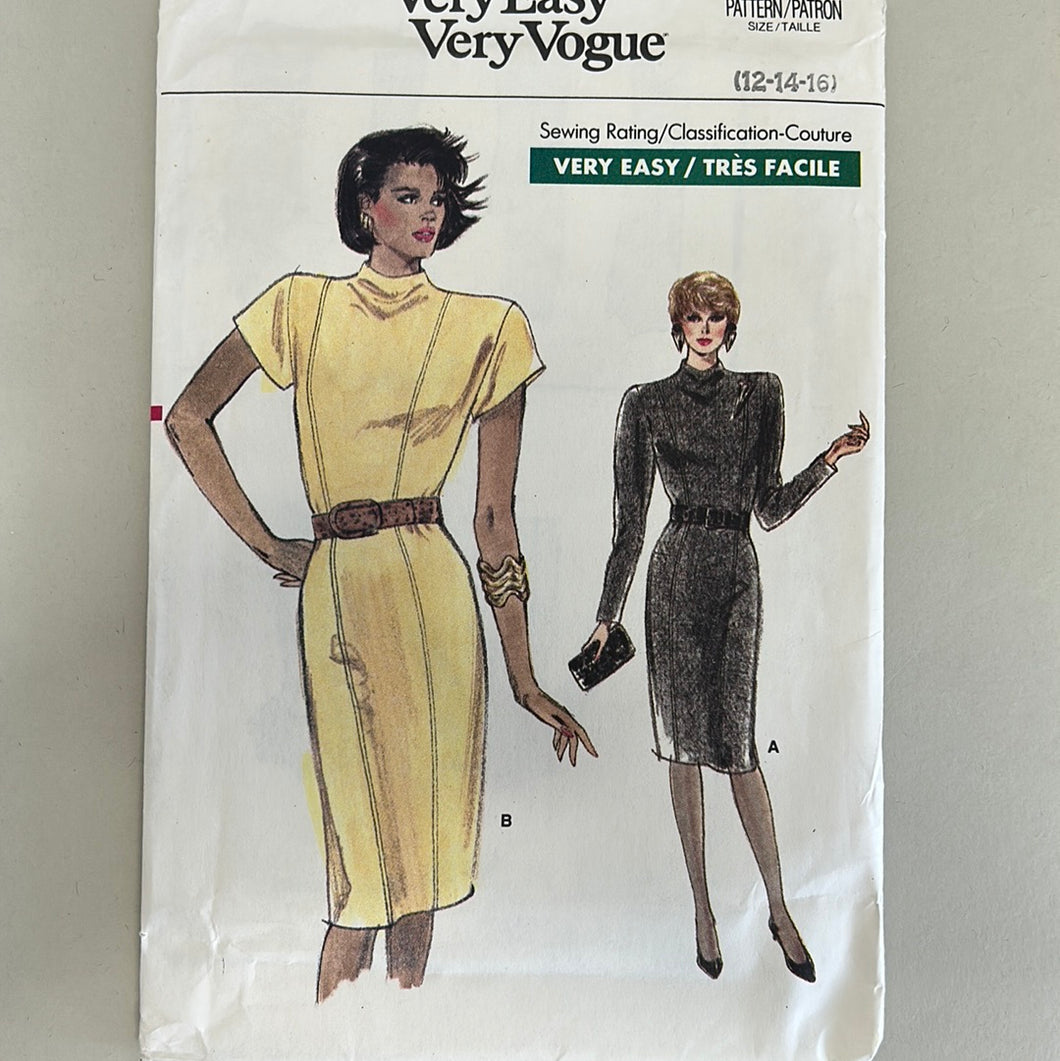 Vintage VOGUE Pattern, Misses' Dress (PVO7114)