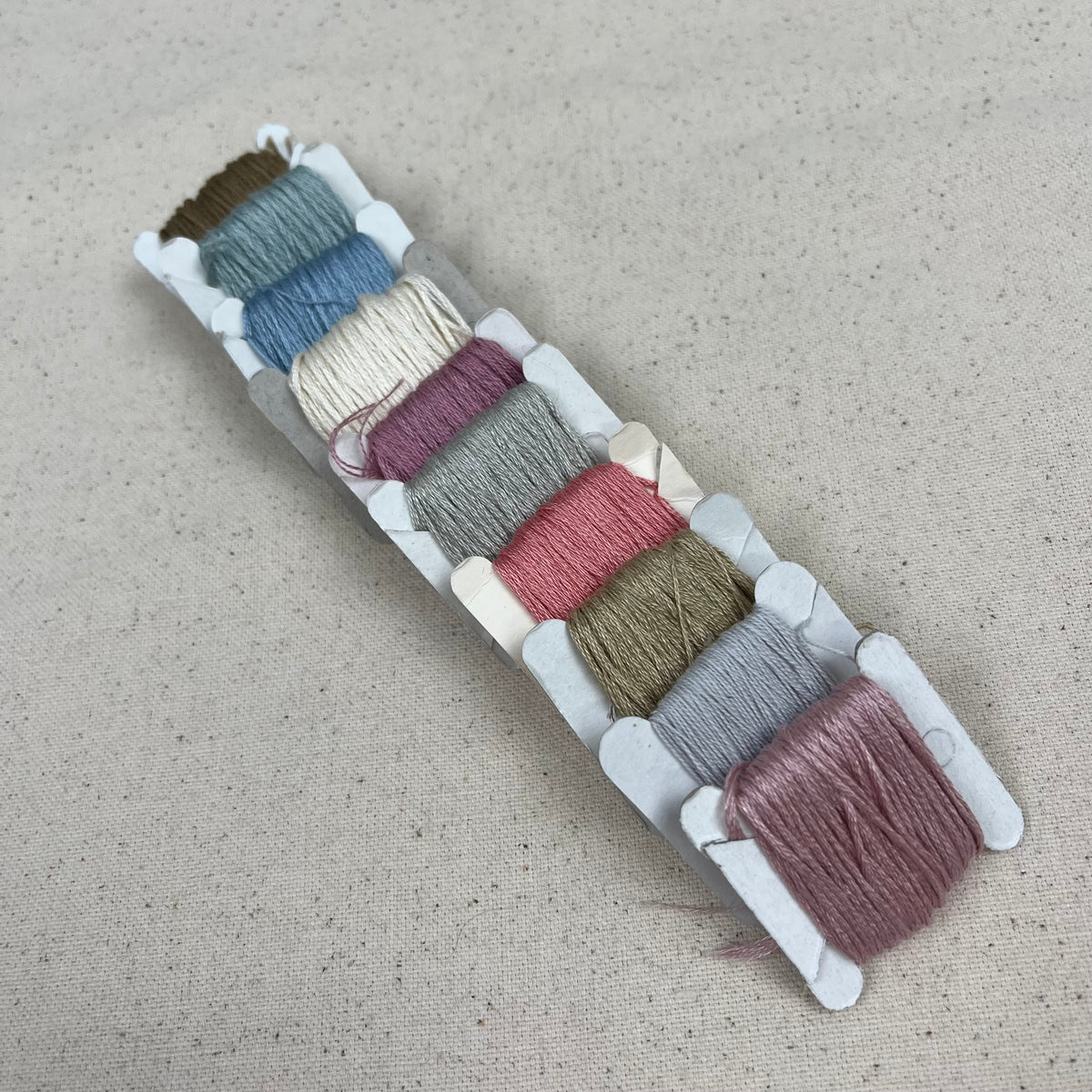 Visible Mending Embroidery Floss Kit - Dew in the Garden (NXX1897)