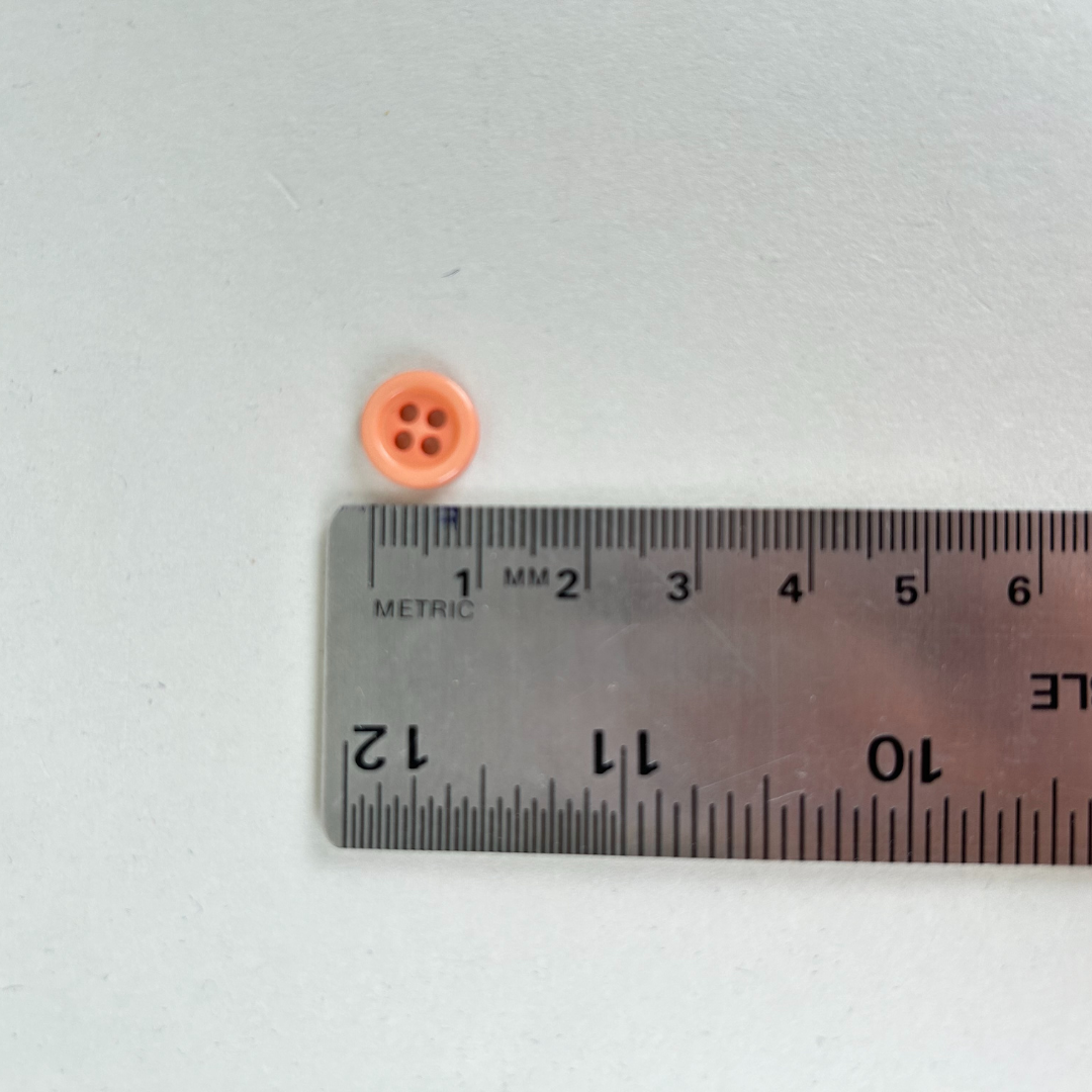 Plastic Buttons, Coral  (NBU0411)