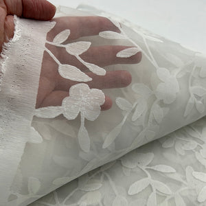 Drapery, White Floral (HDD0029)