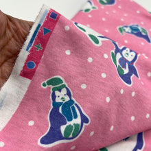 Load image into Gallery viewer, Cotton Jersey, Pink with Penguins (KJE0940)

