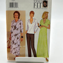 Load image into Gallery viewer, BUTTERICK Pattern, Misses Dress/Coverup (PBT3123)
