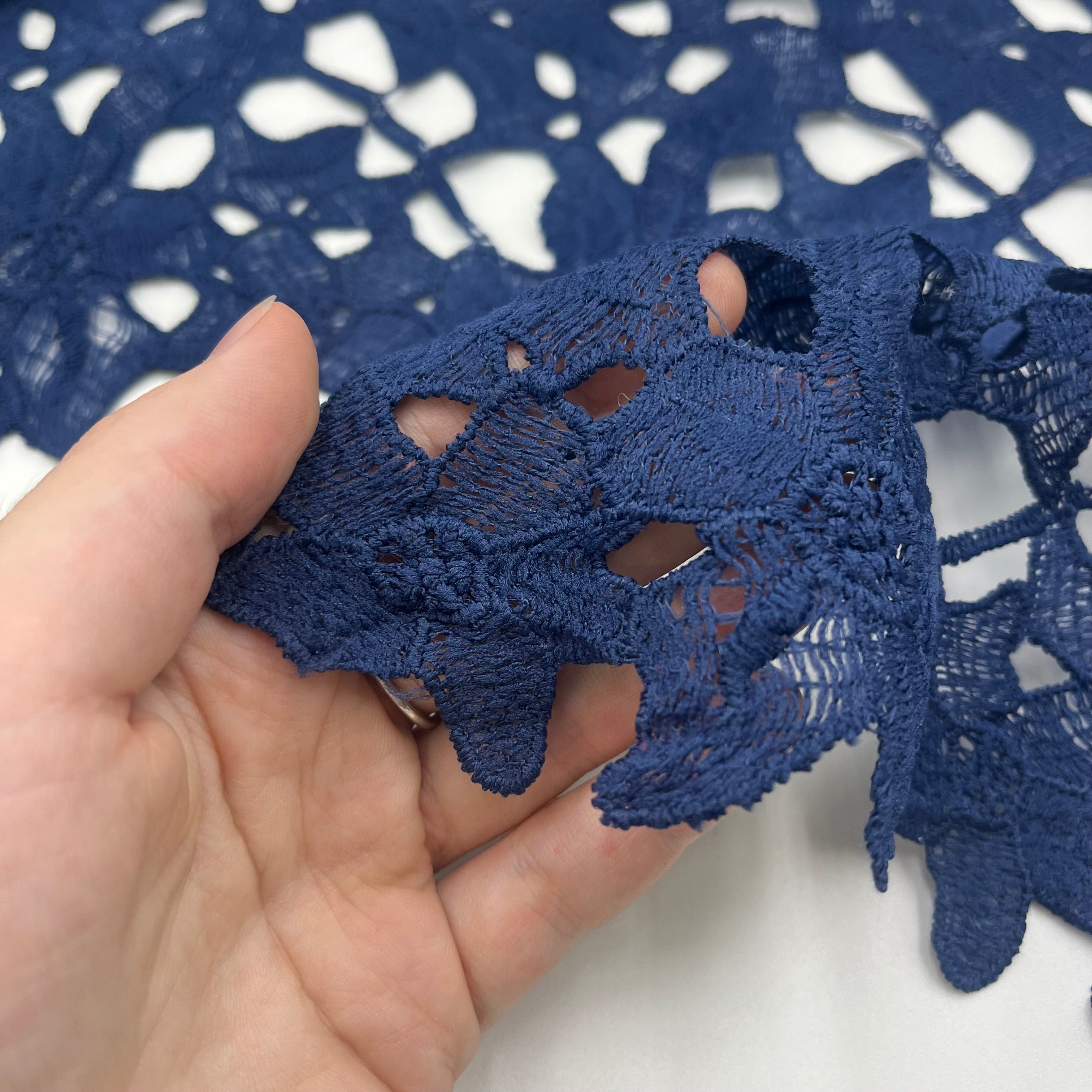 Lace Dress Weight - Navy Daisy (WDW3644)