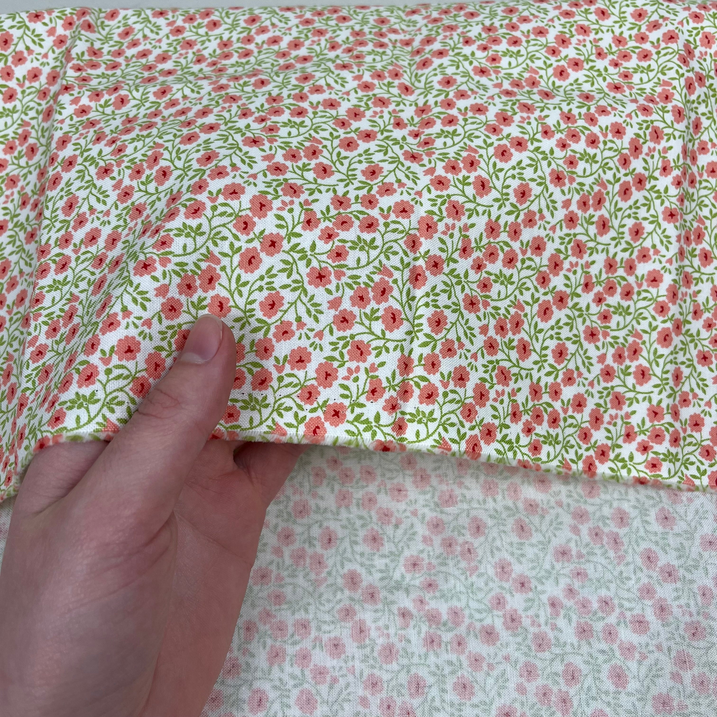 Quilting Cotton - Peachy Petals (WQC2980)
