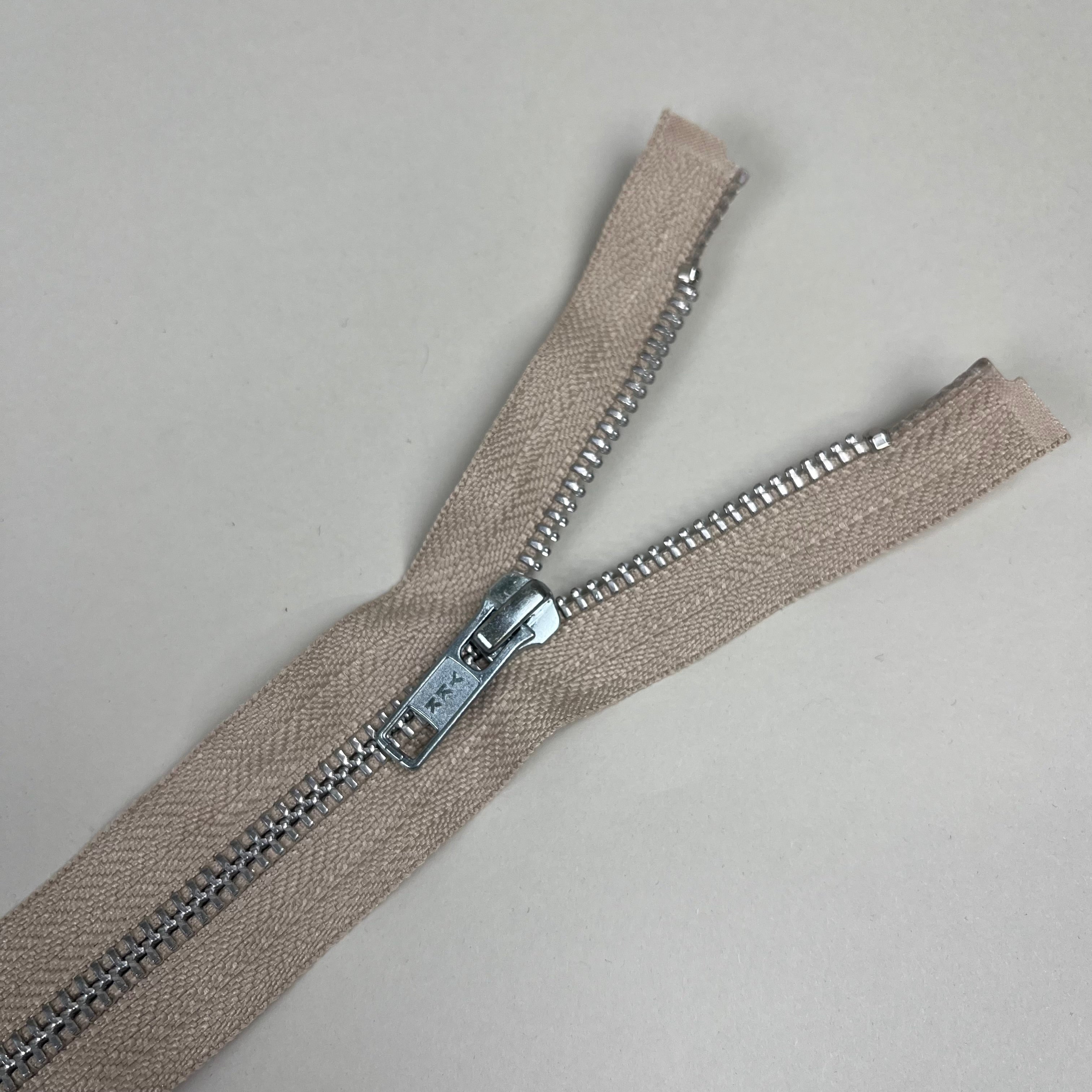 Separating Metal Zipper - Sand Dune & Silver 17.5" (NZP0427)