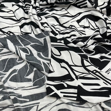 Load image into Gallery viewer, Slinky knit, Black &amp; White Abstract (KIT0244)
